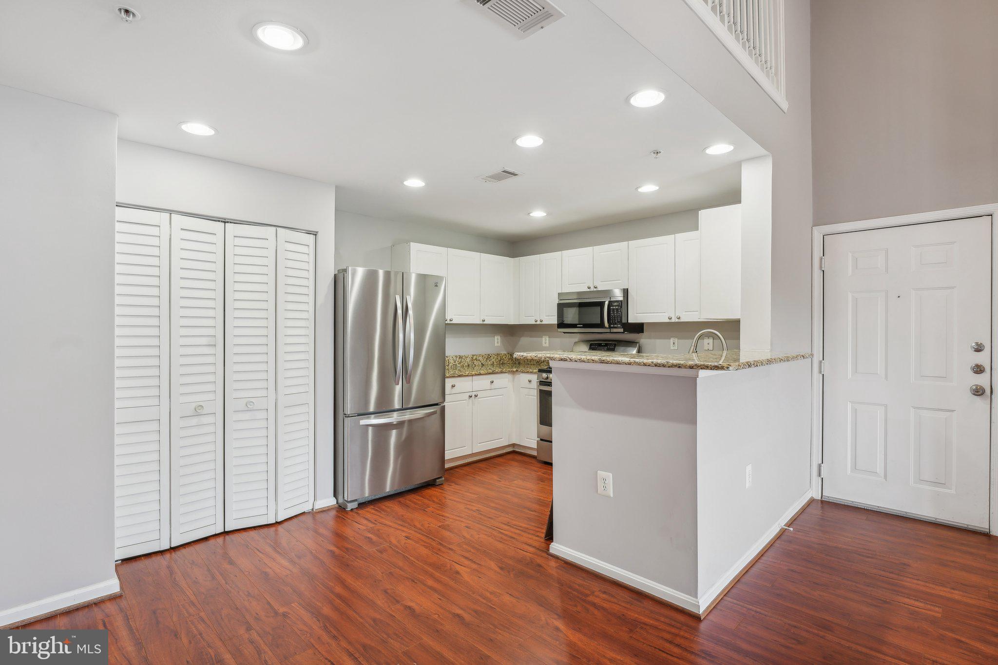 FAIRFAX RIDGE - Residential Lease