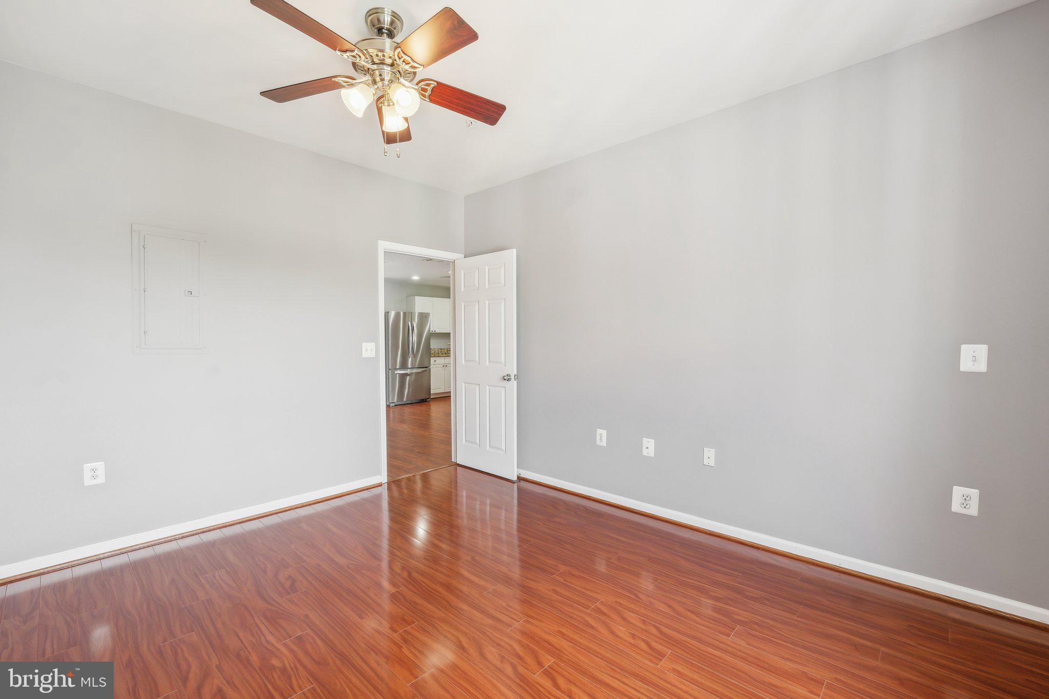 FAIRFAX RIDGE - Residential Lease