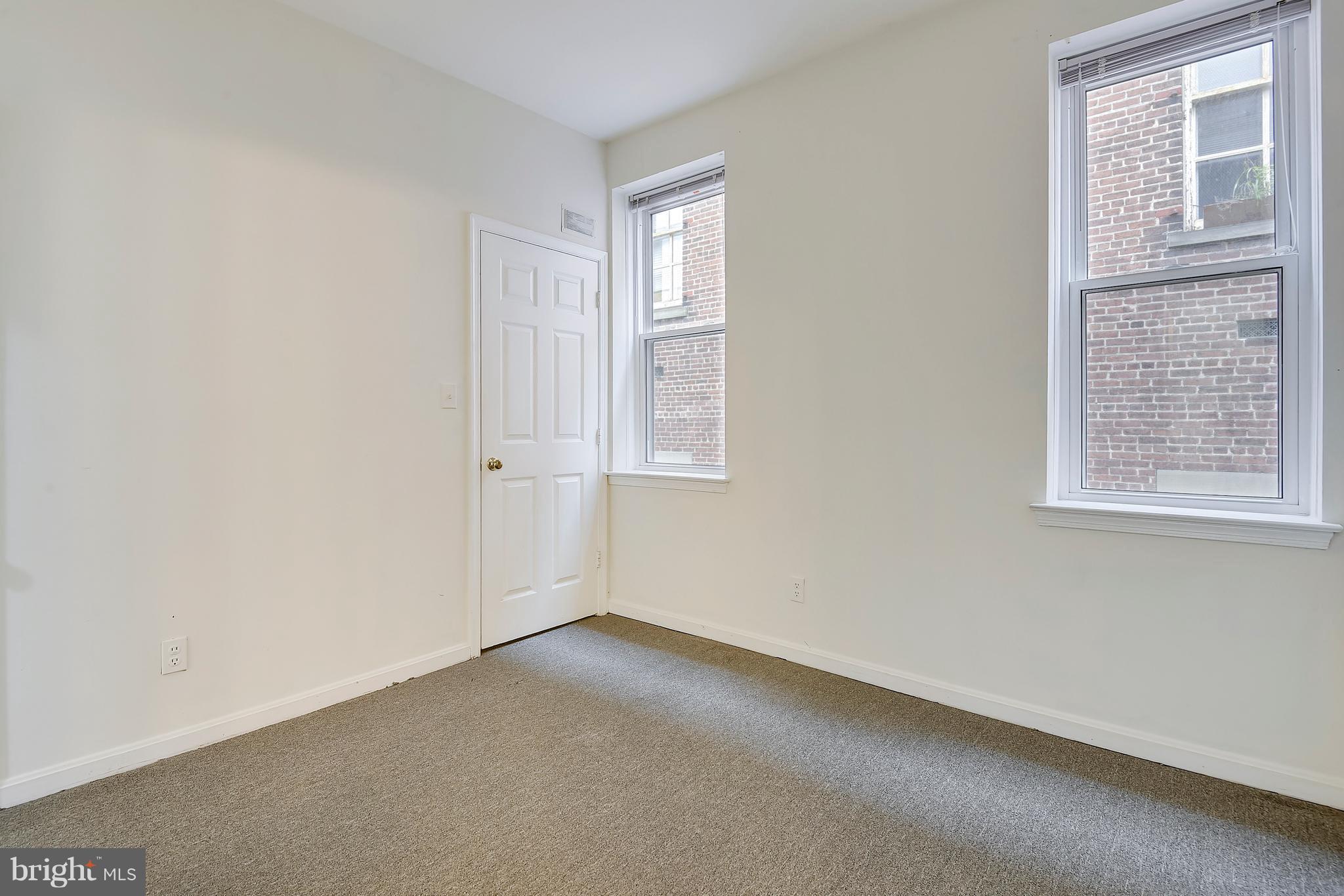 CAPITOL HILL - Residential Income