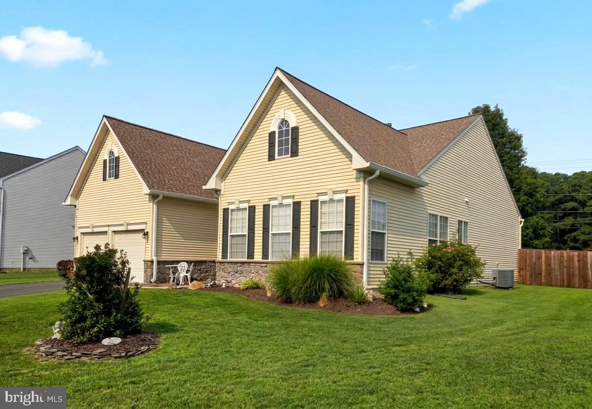 417 OSPREY CIRCLE