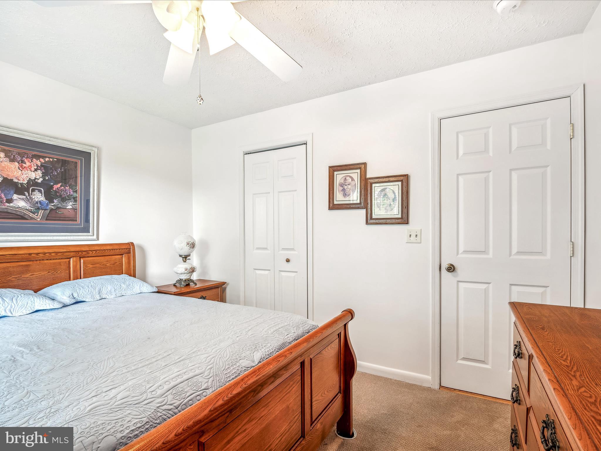 SOUTHRIDGE - Residential