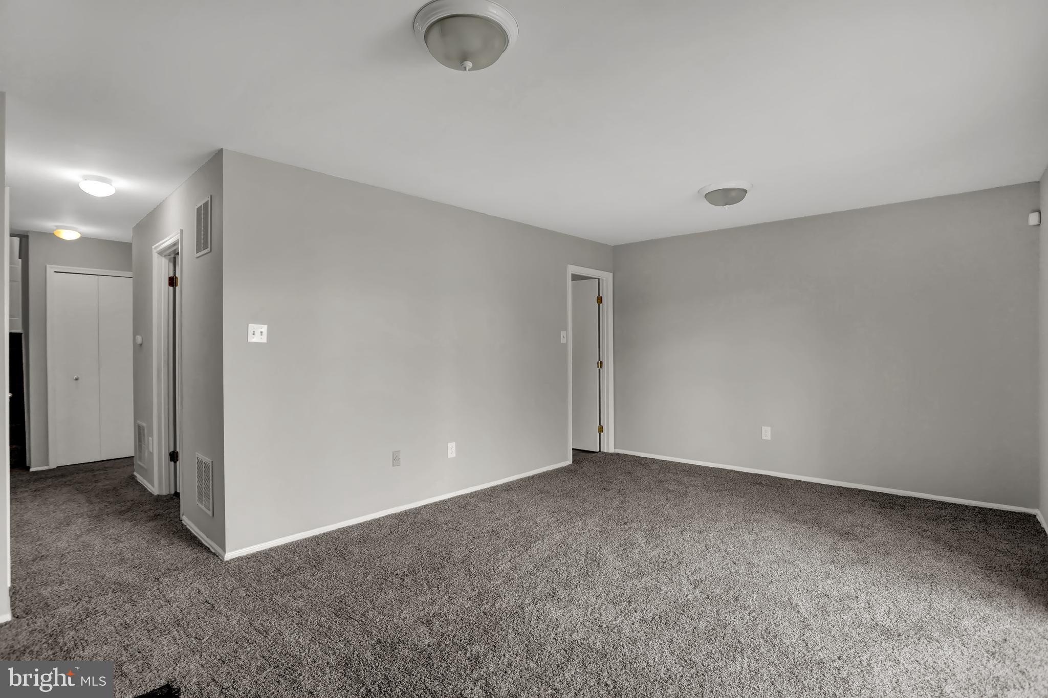 PINEY ORCHARD - Residential