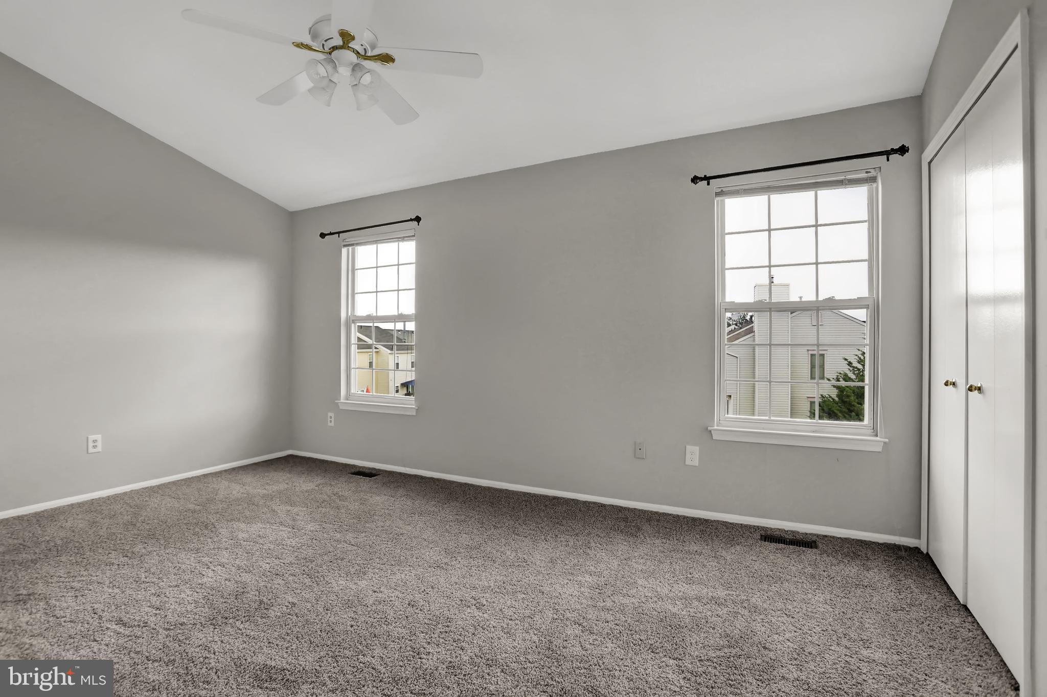 PINEY ORCHARD - Residential