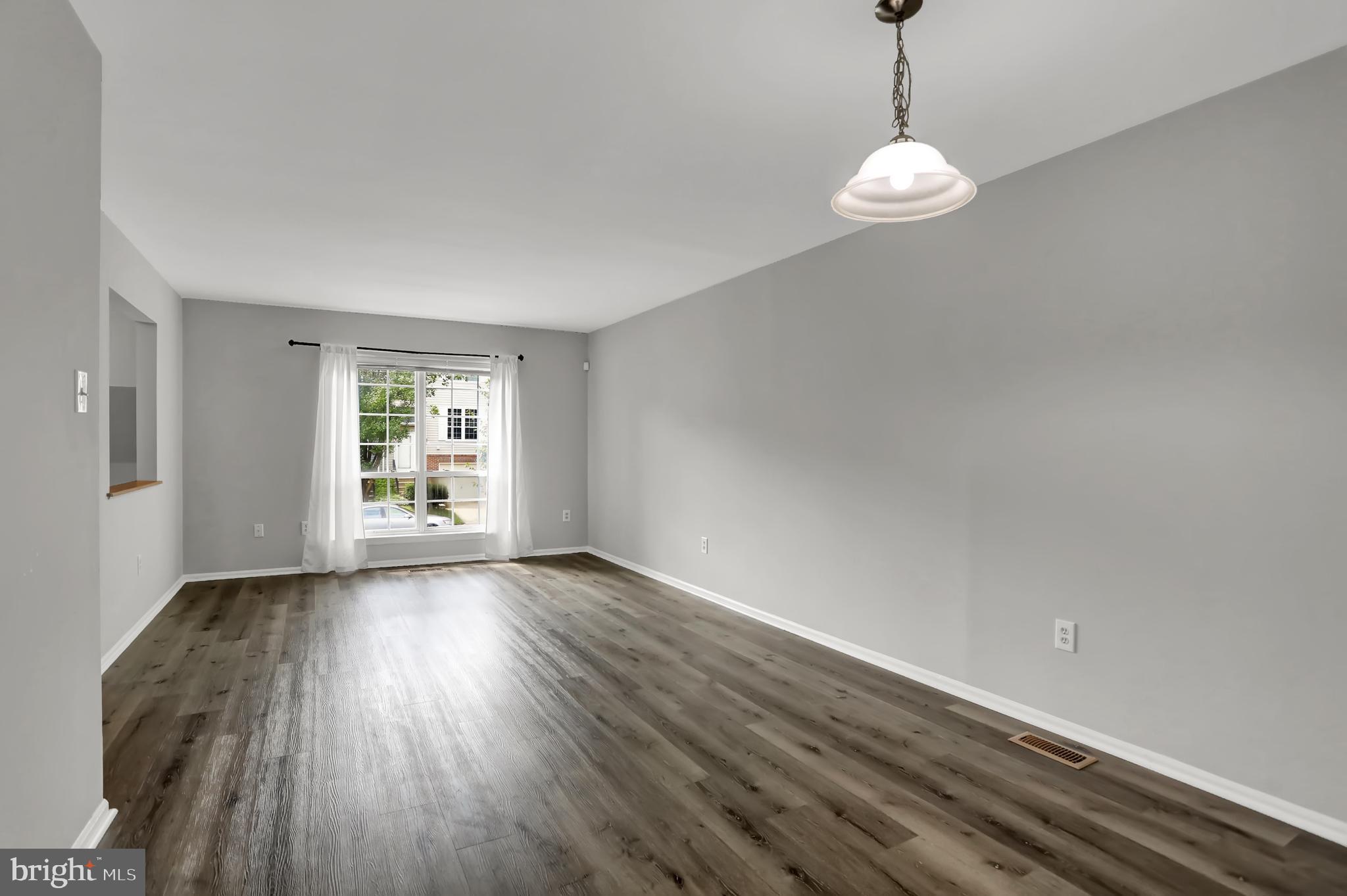 PINEY ORCHARD - Residential