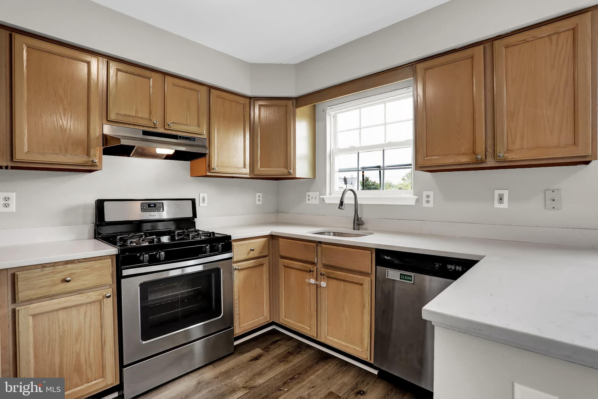 PINEY ORCHARD - Residential