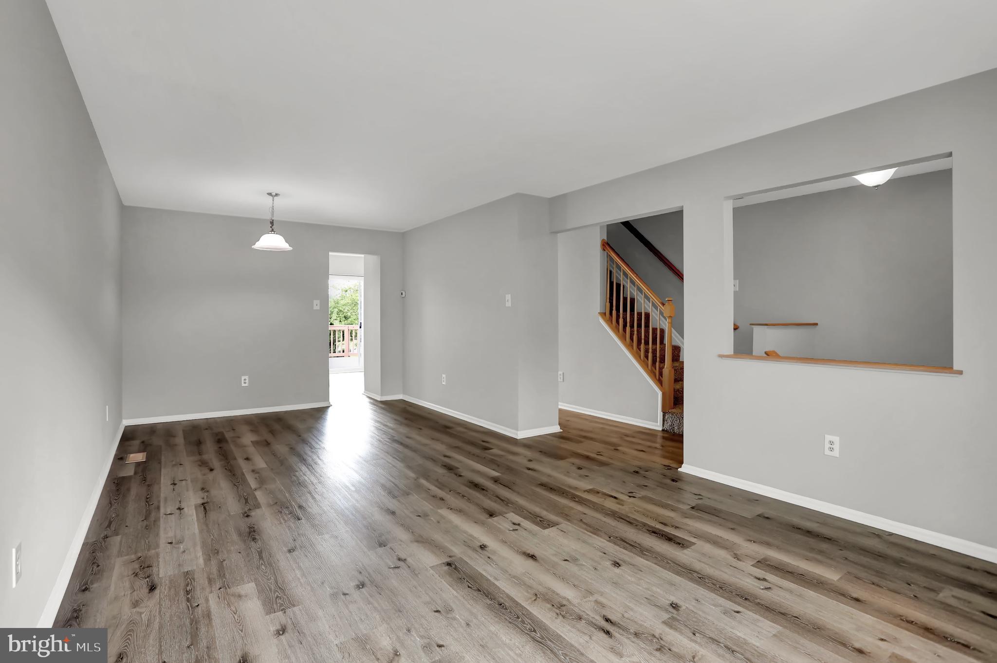 PINEY ORCHARD - Residential