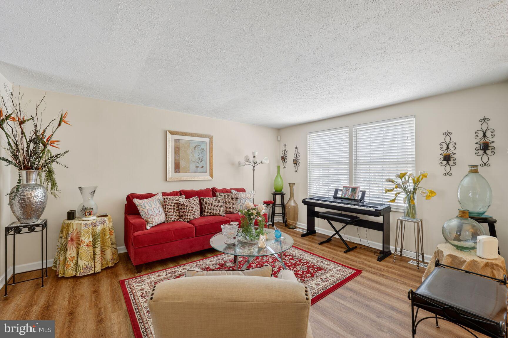 WINDBROOK - Residential