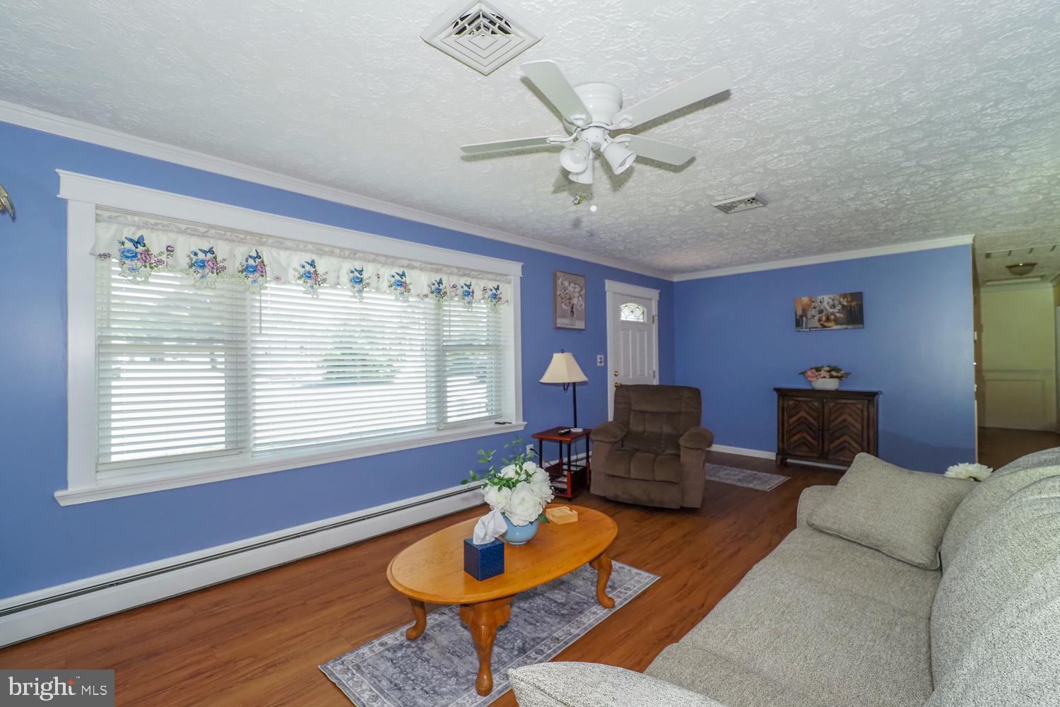 CLEARVIEW - Commercial Sale