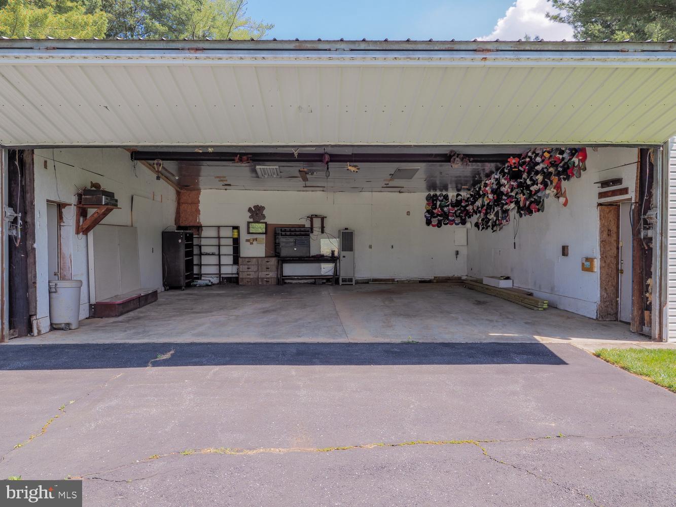 CLEARVIEW - Commercial Sale