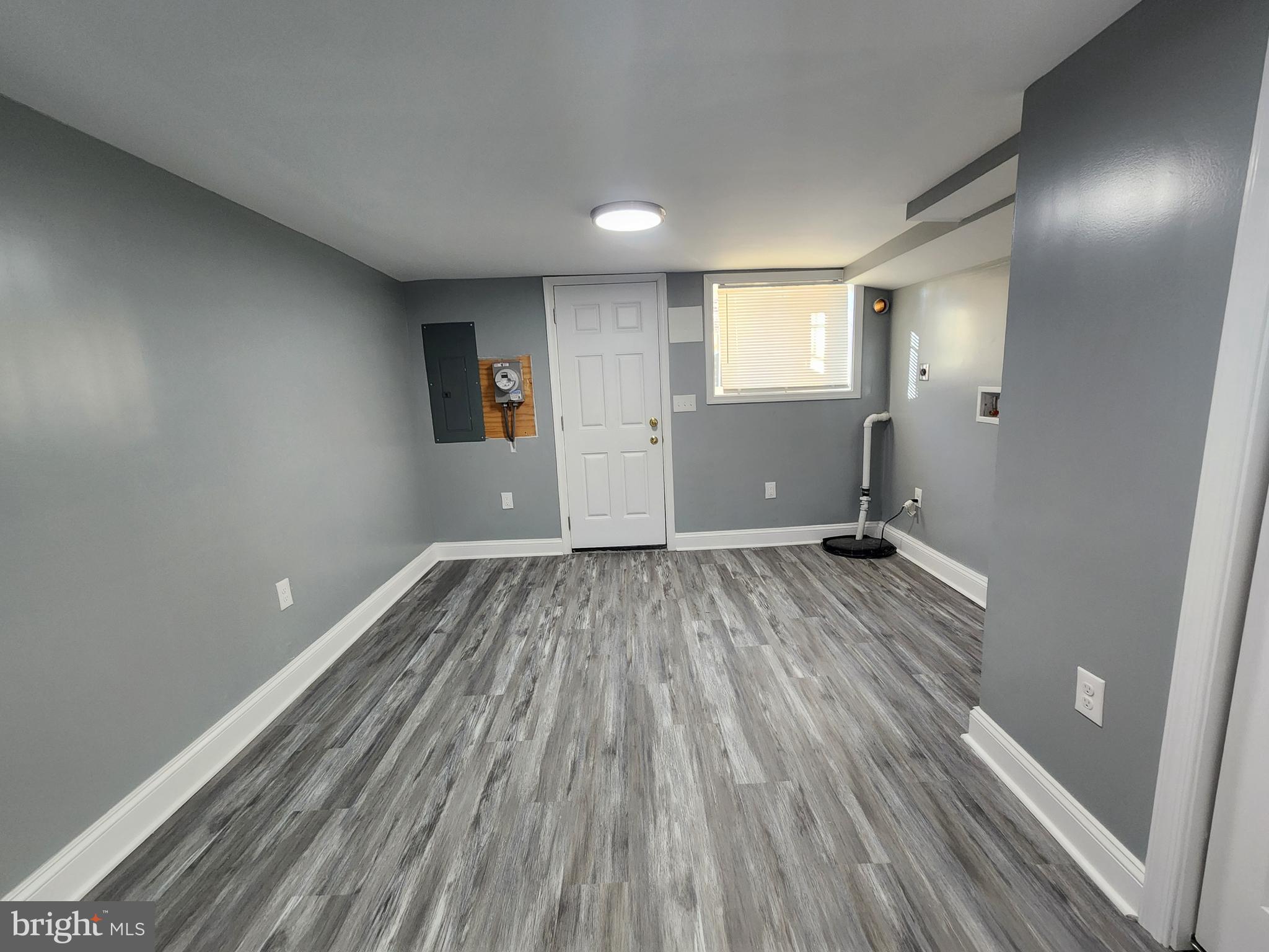 EAST SIDE - Residential