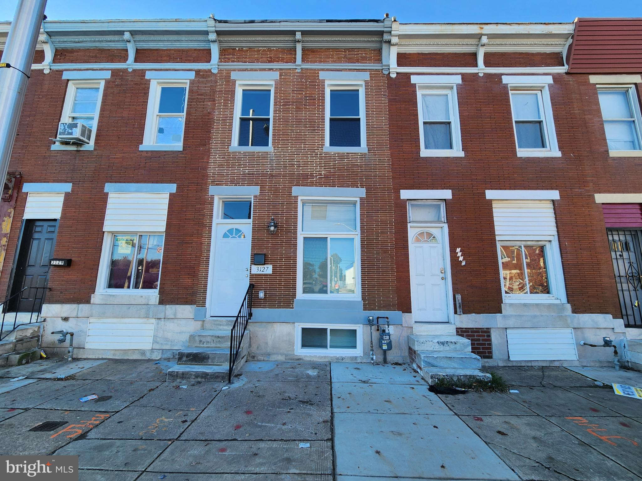 EAST SIDE - Residential