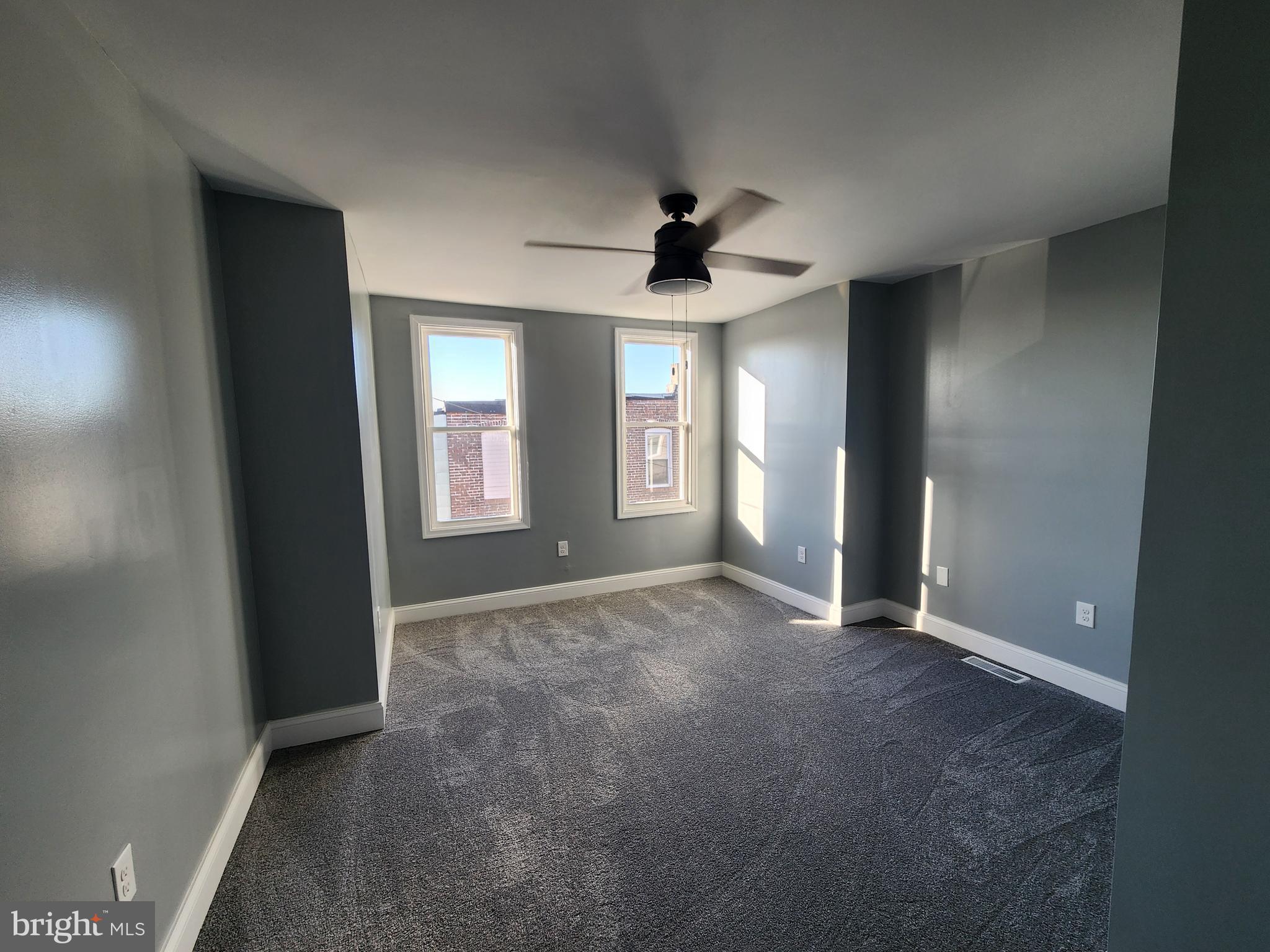 EAST SIDE - Residential