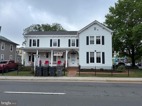 Photo of 9119 Church Street, MANASSAS, VA 20110 (MLS # VAMN2008538)