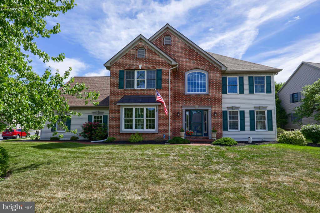 Photo of 1015 Martin Avenue, EPHRATA, PA 17522 (MLS # PALA2090708)
