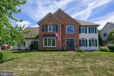 Photo of 1015 Martin Avenue, EPHRATA, PA 17522 (MLS # PALA2090708)