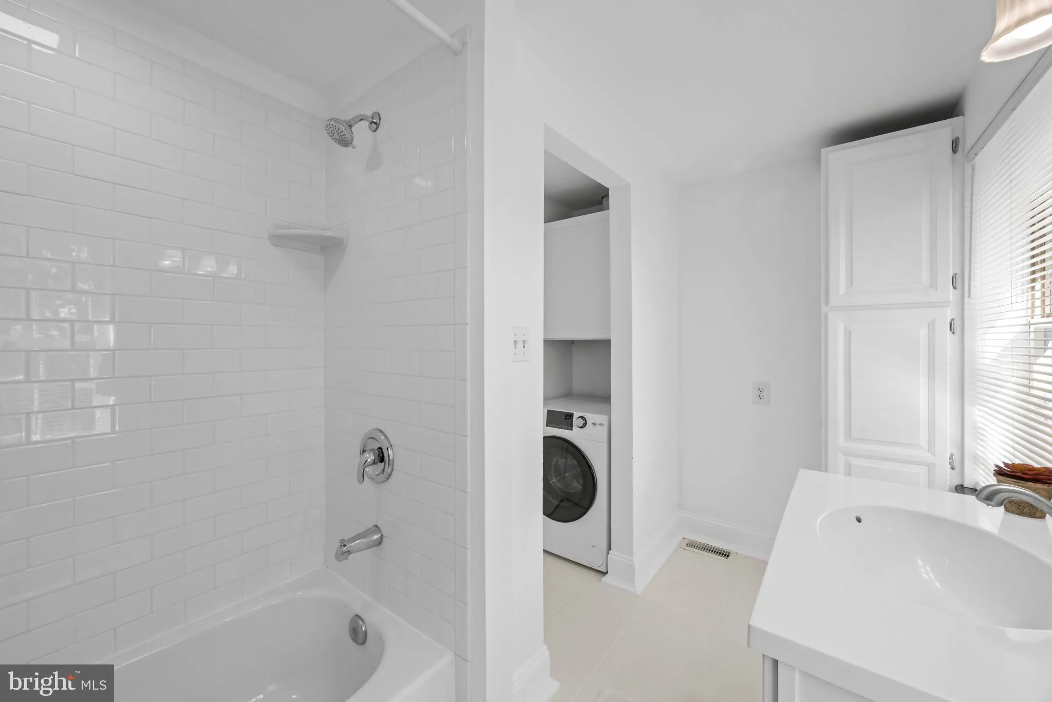 Baltimore, Maryland 21230, United States, 2 Bedrooms Bedrooms, ,2 BathroomsBathrooms,Residential,Coming Soon,229191