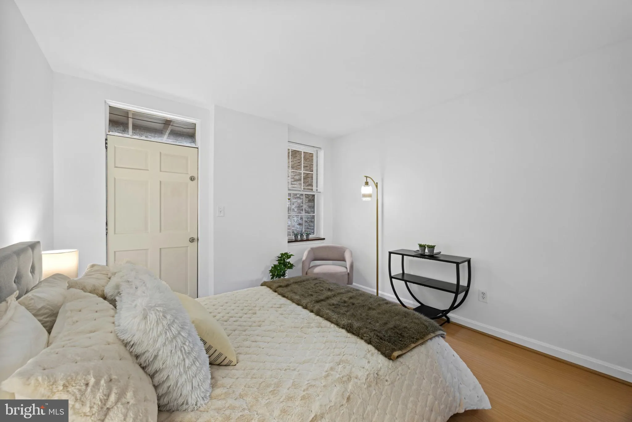 Baltimore, Maryland 21230, United States, 2 Bedrooms Bedrooms, ,2 BathroomsBathrooms,Residential,Coming Soon,229191