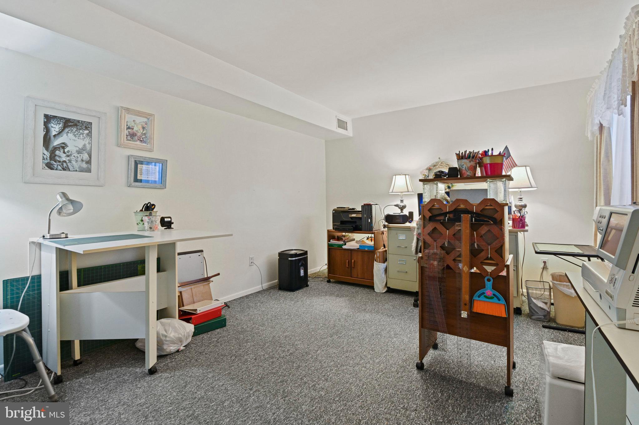 SOUTHGATE CONDO - Residential