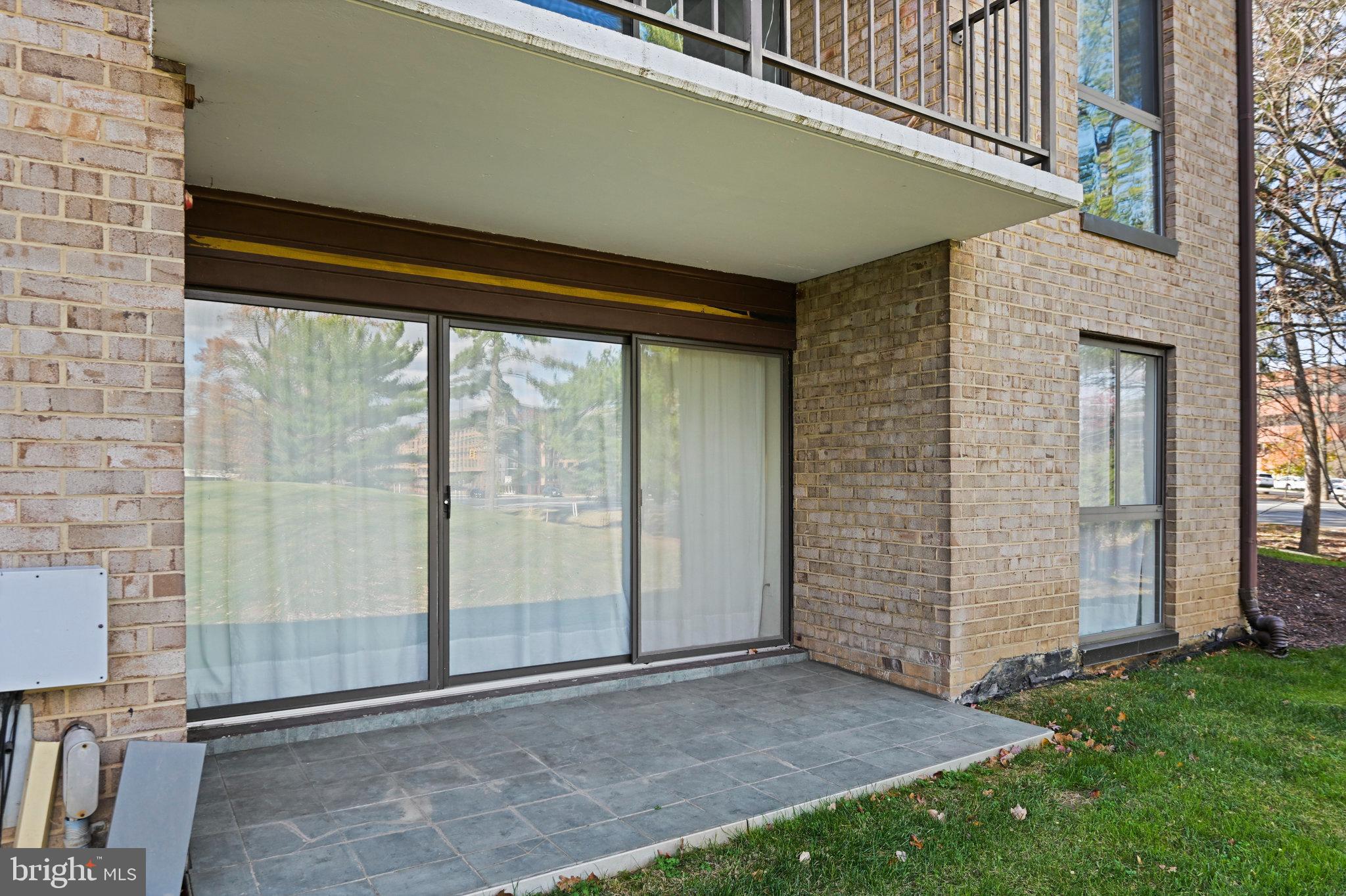 SOUTHGATE CONDO - Residential