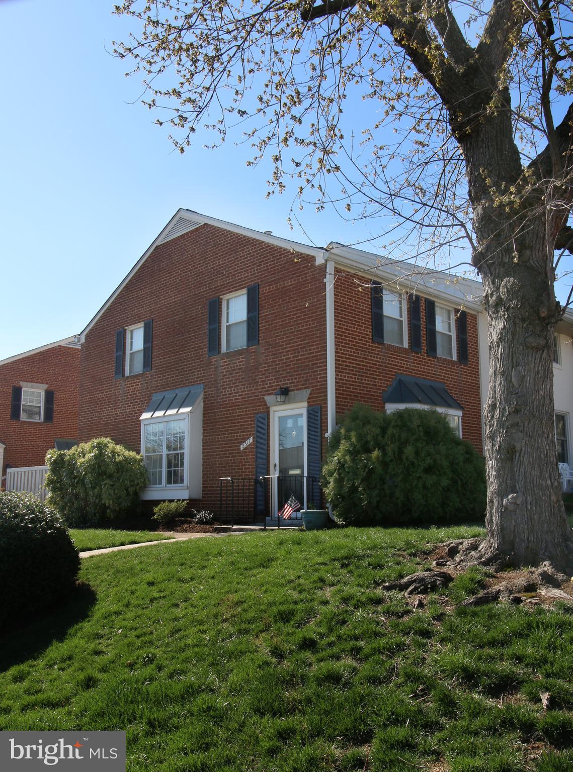 FAIRLINGTON TOWNE - Residential