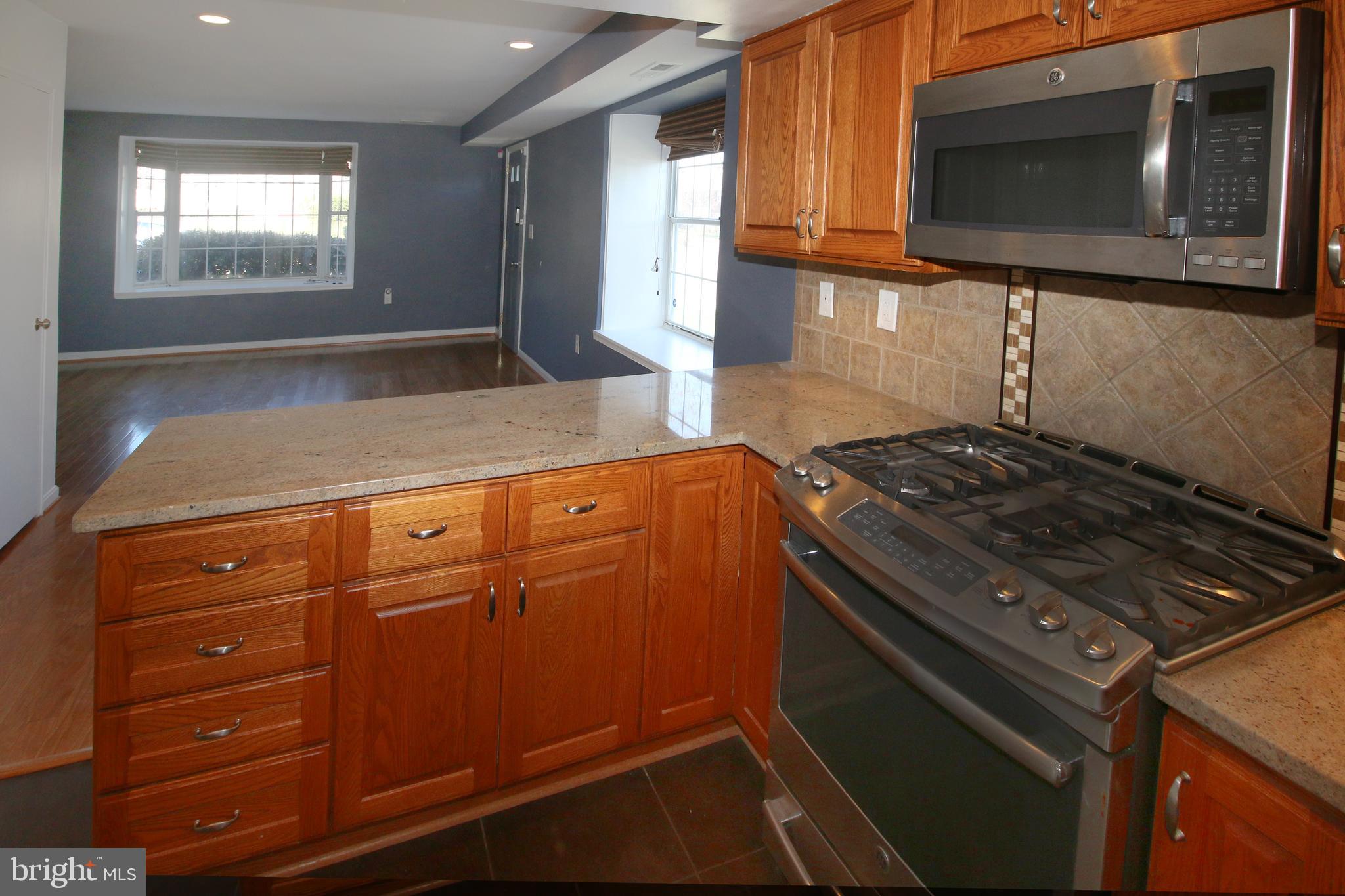 FAIRLINGTON TOWNE - Residential