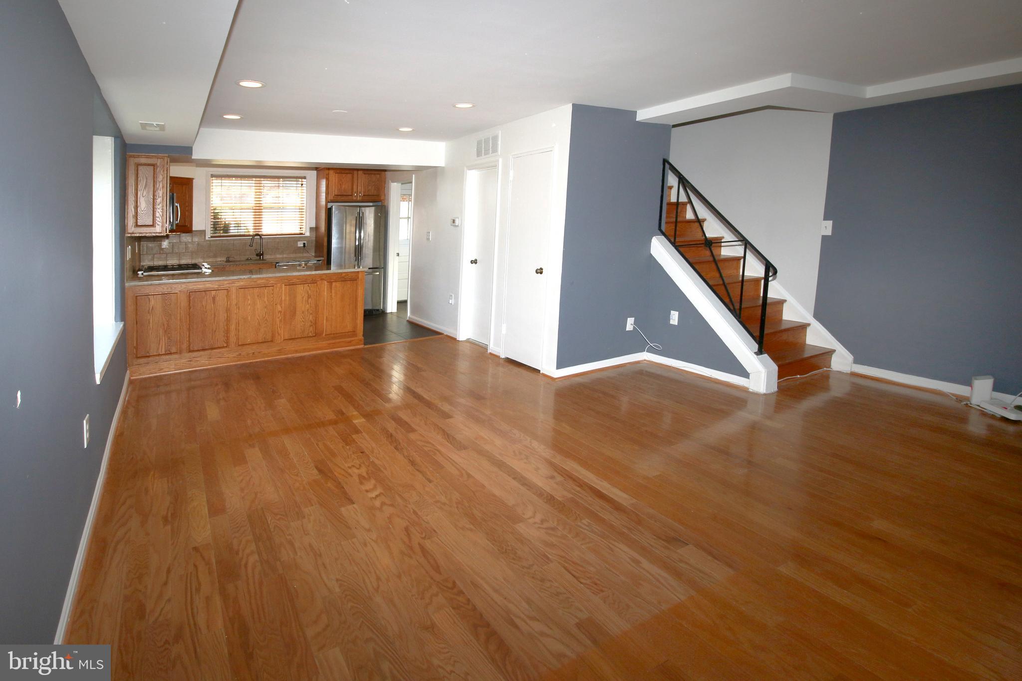 FAIRLINGTON TOWNE - Residential