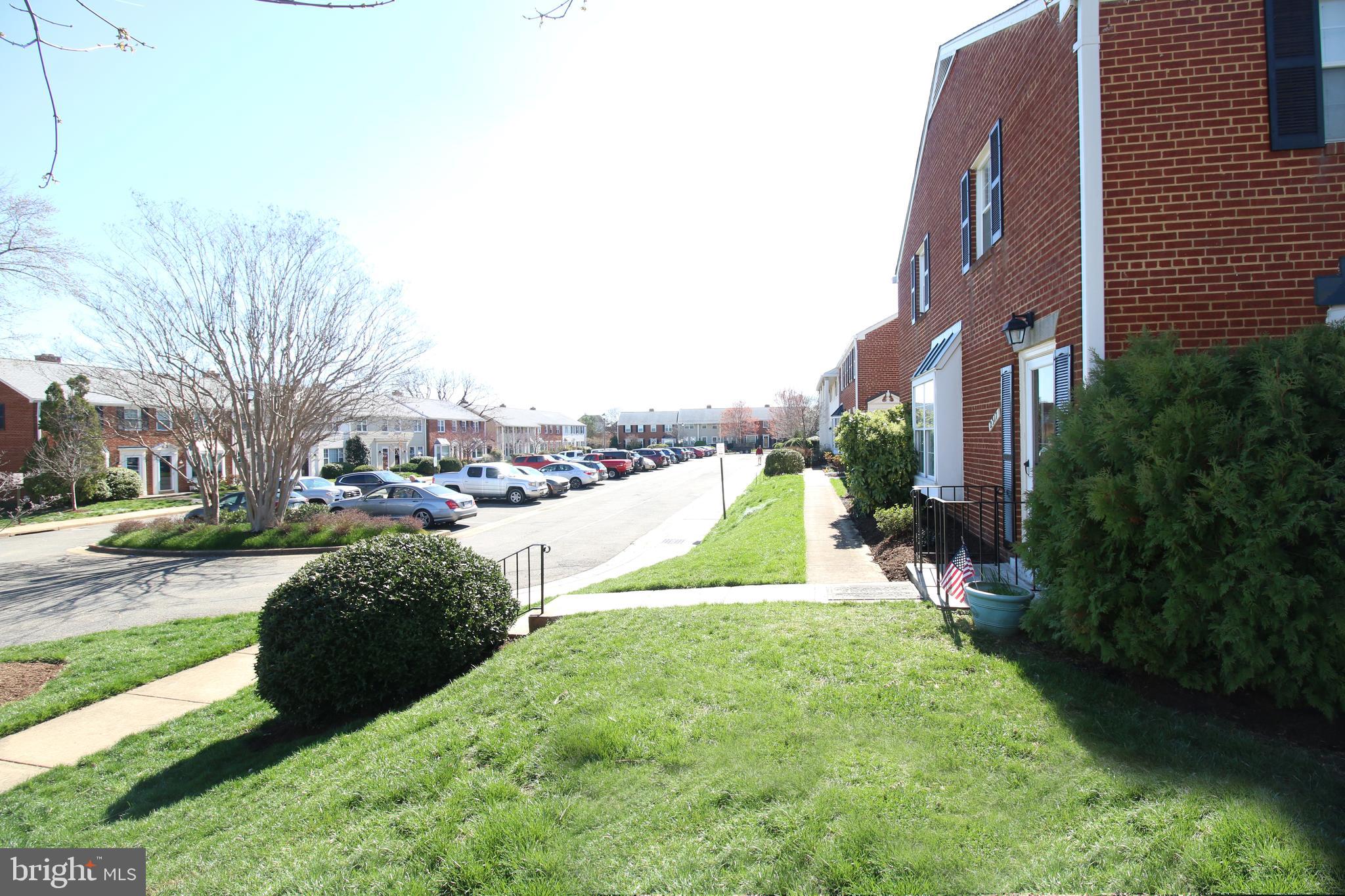 FAIRLINGTON TOWNE - Residential