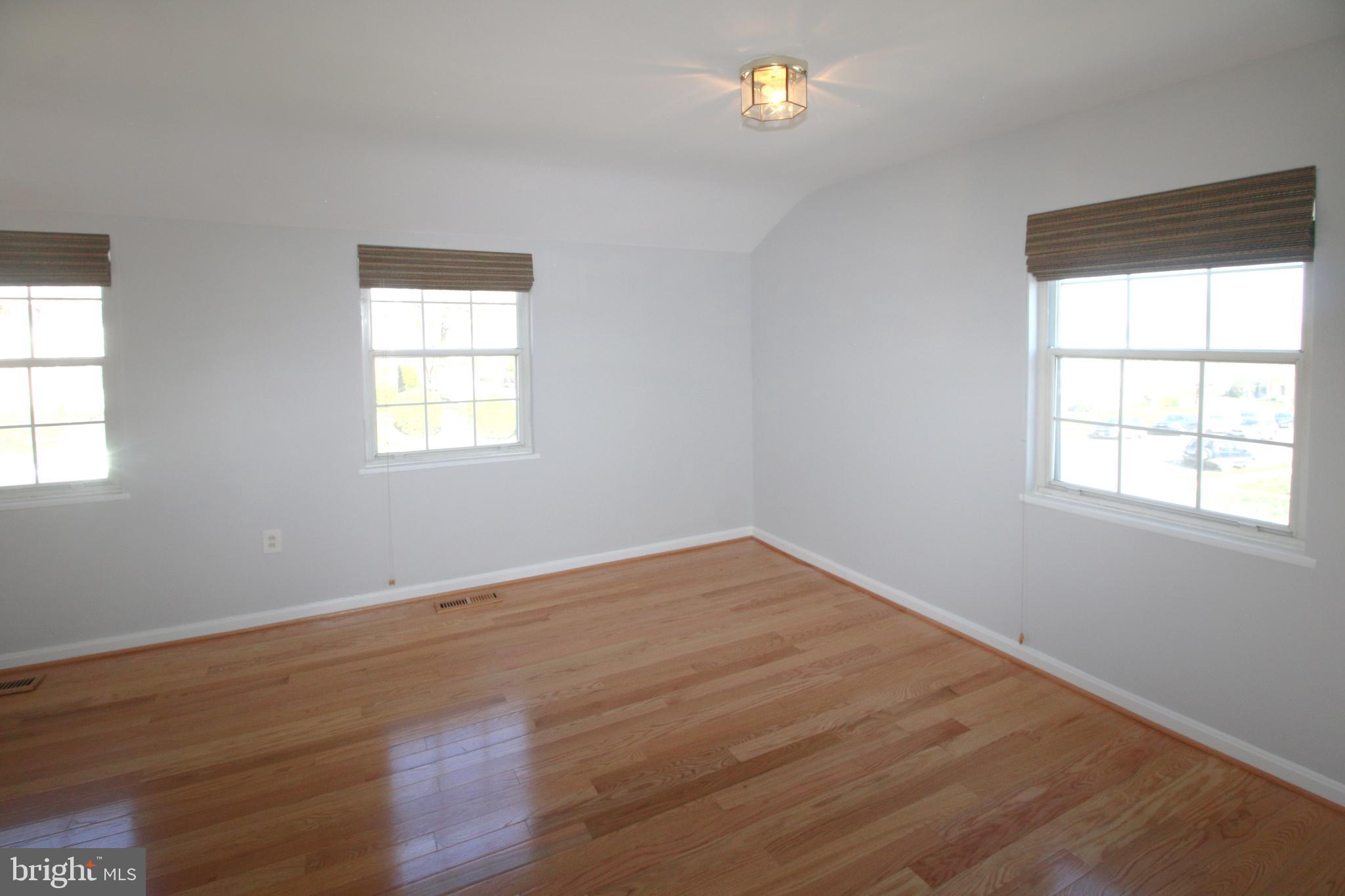 FAIRLINGTON TOWNE - Residential