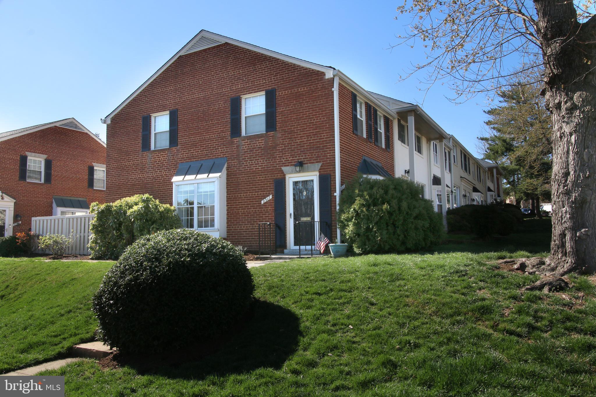 FAIRLINGTON TOWNE - Residential