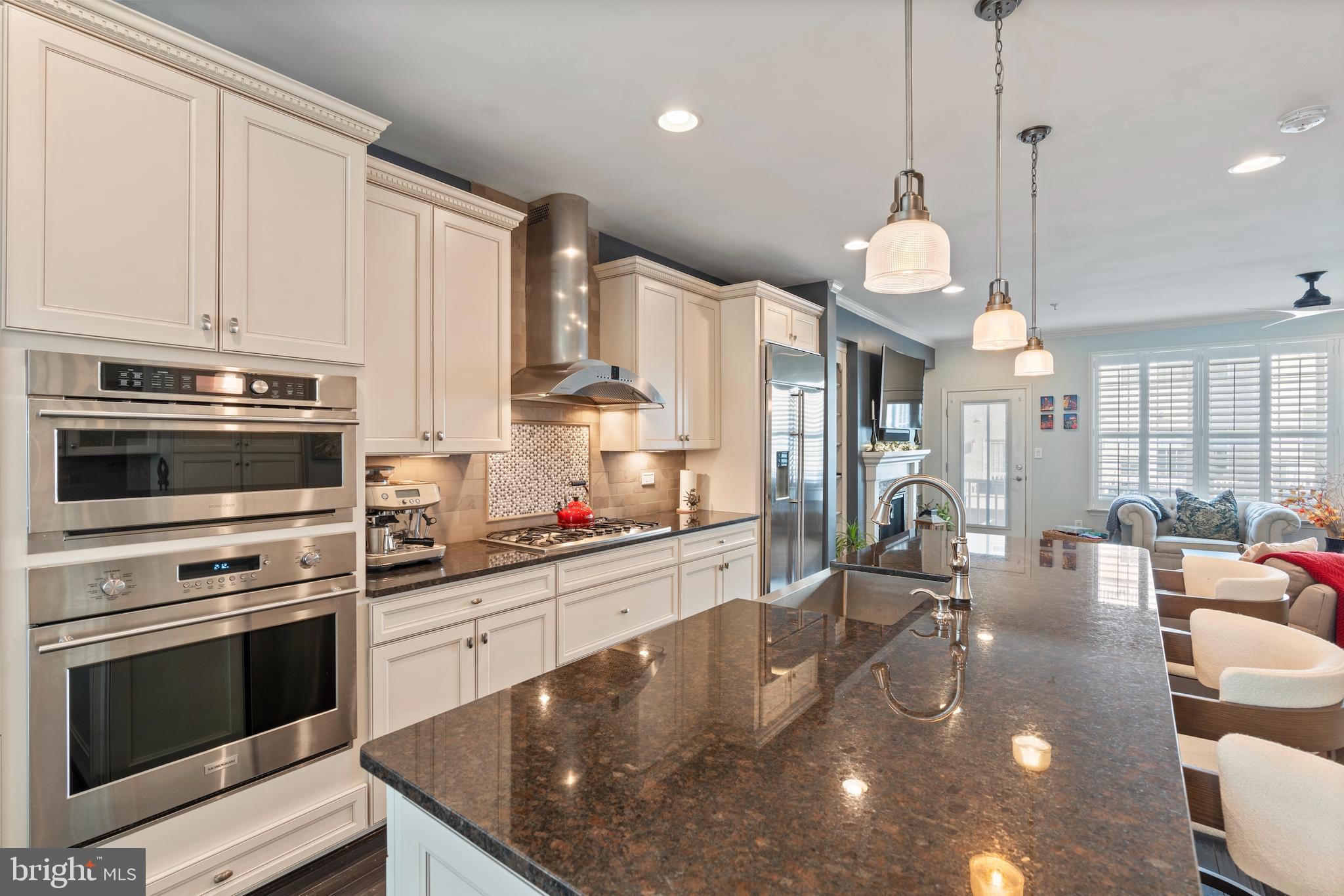 FEDERAL PLACE - Residential