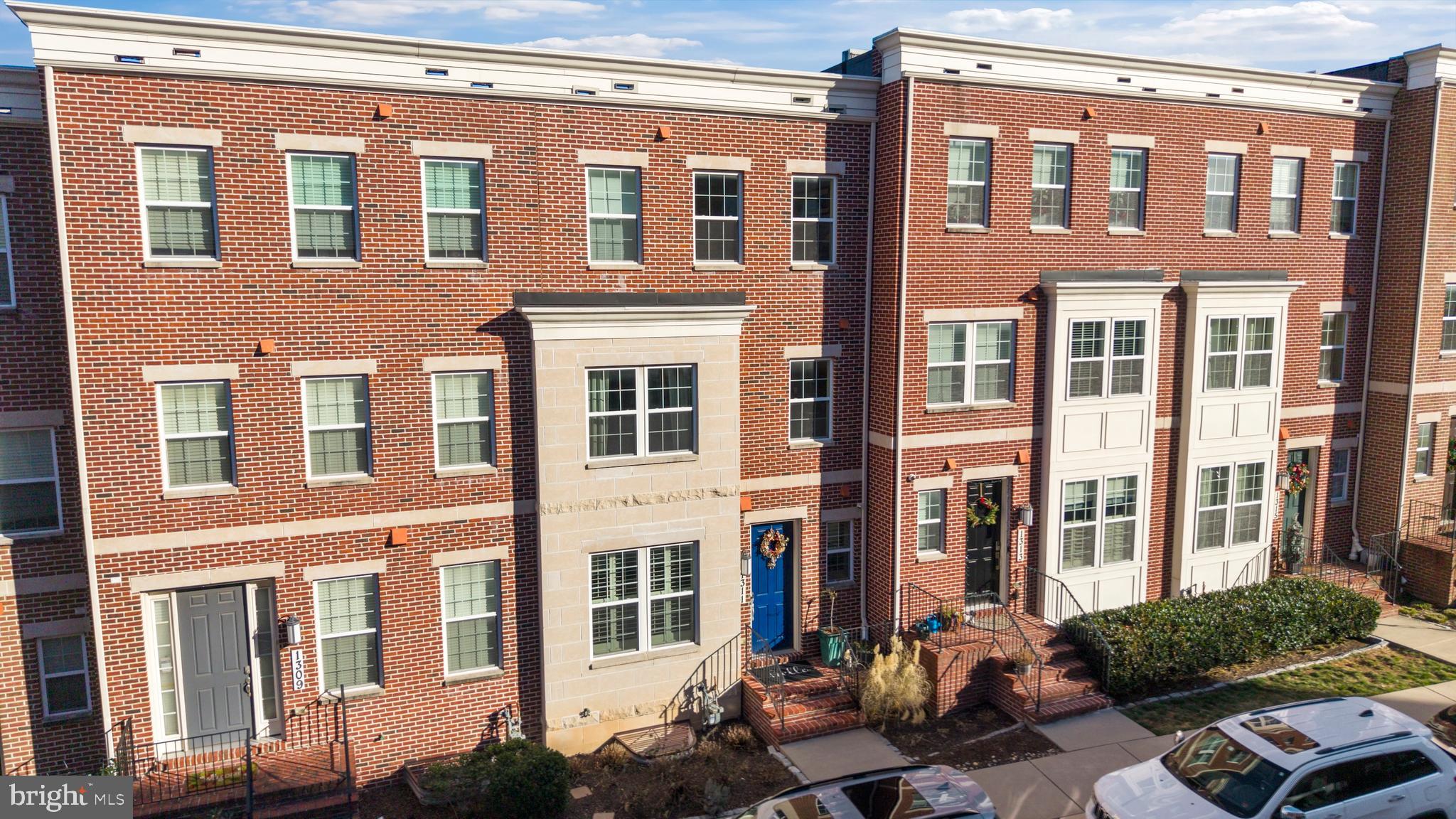 FEDERAL PLACE - Residential