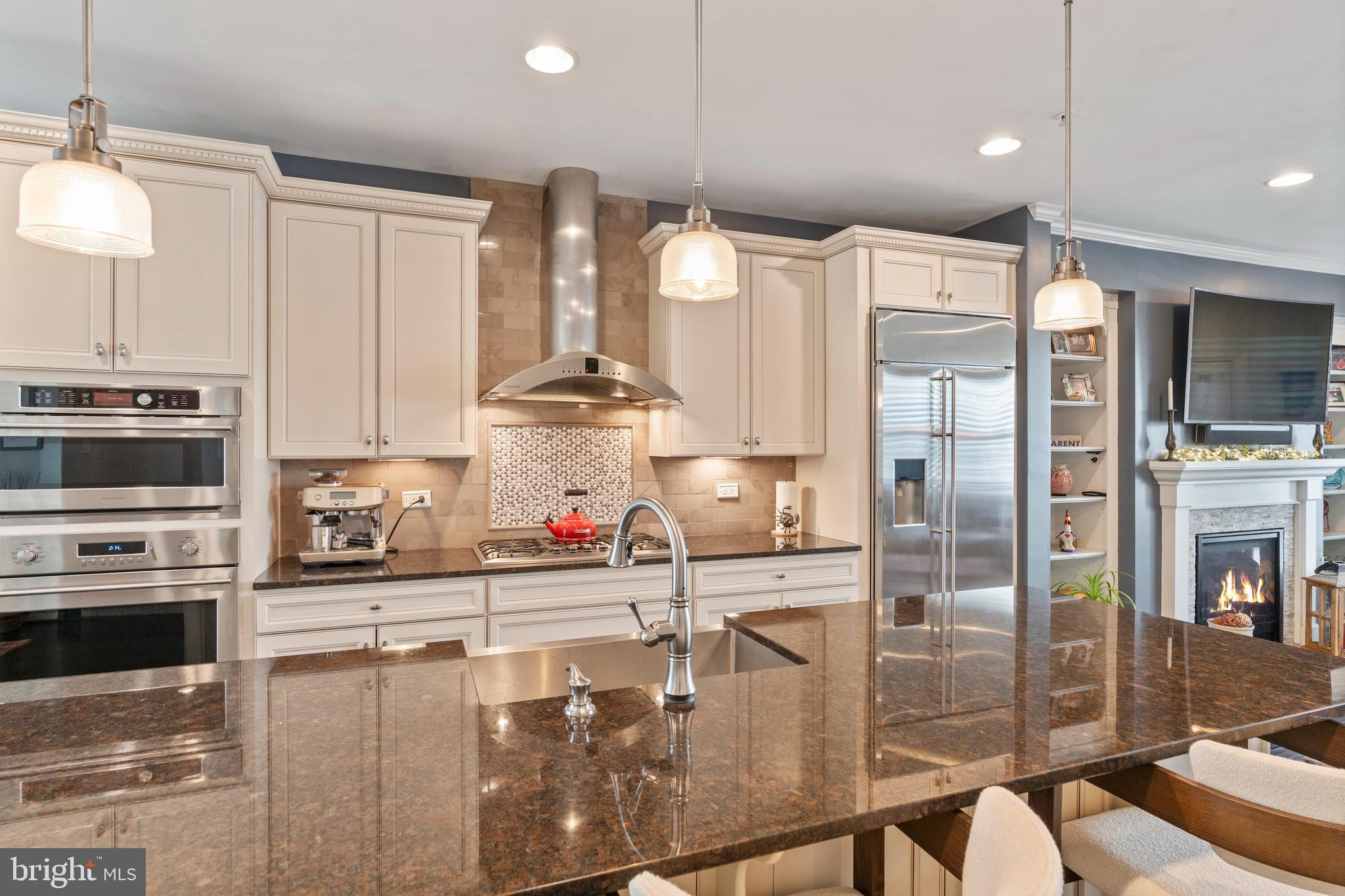 FEDERAL PLACE - Residential