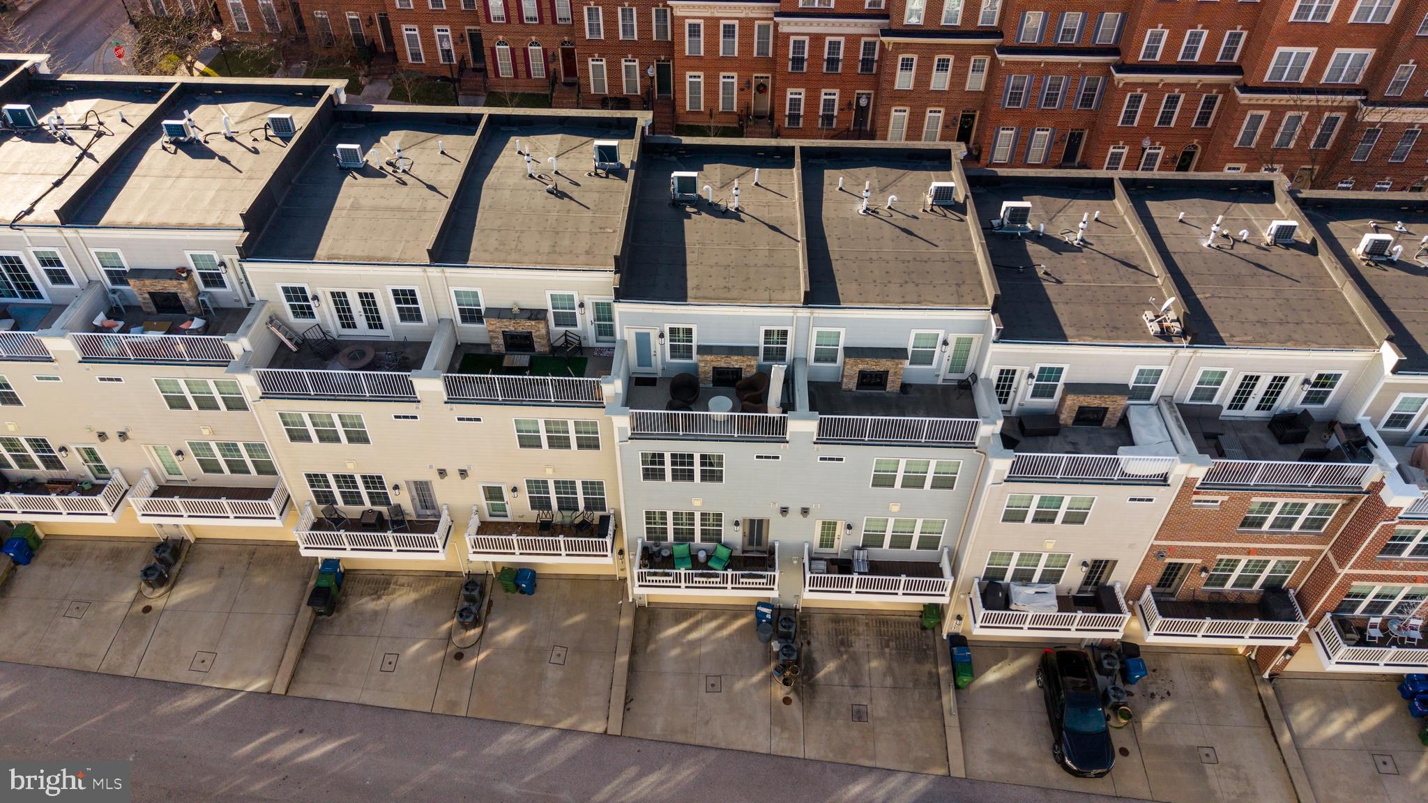 FEDERAL PLACE - Residential