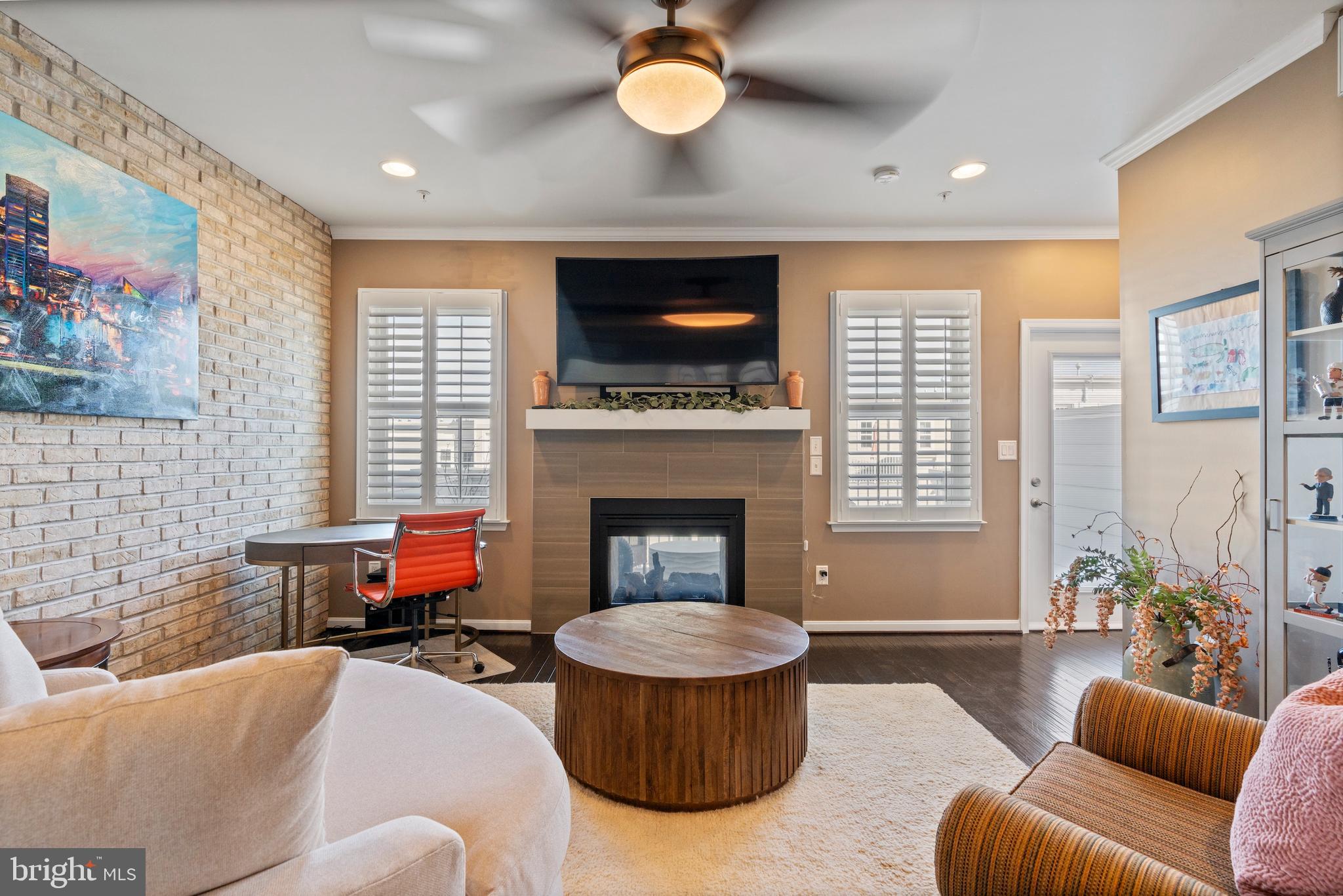 FEDERAL PLACE - Residential