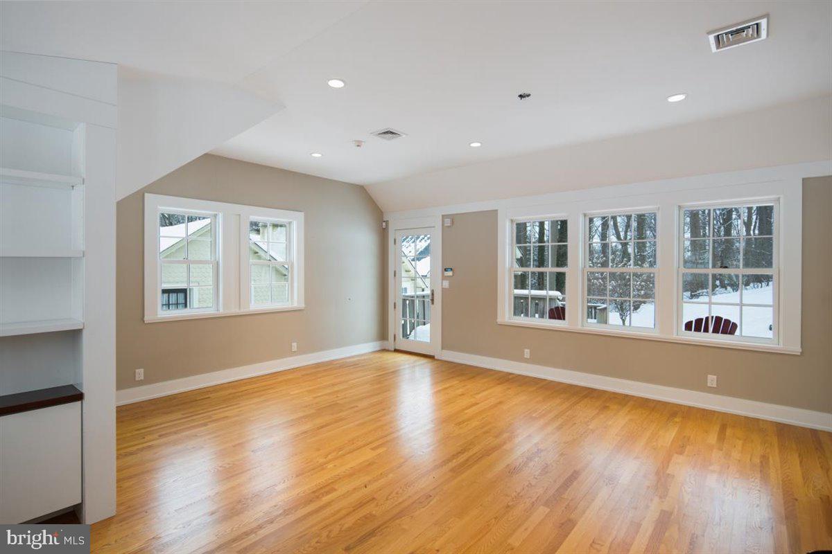 WYNDMOOR - Residential