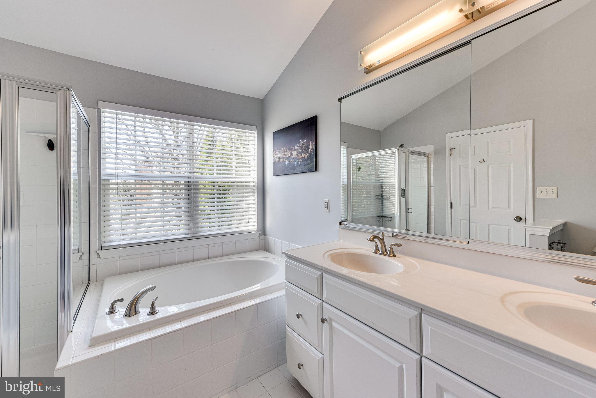 BELMONT COUNTRY CLUB - Residential