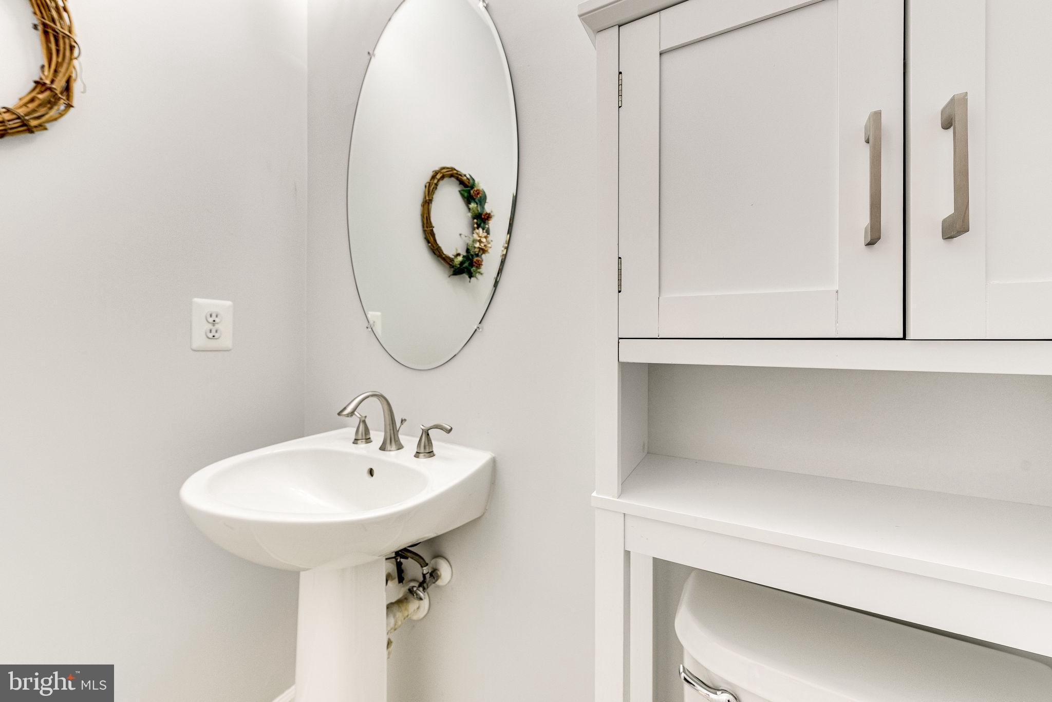 BELMONT COUNTRY CLUB - Residential