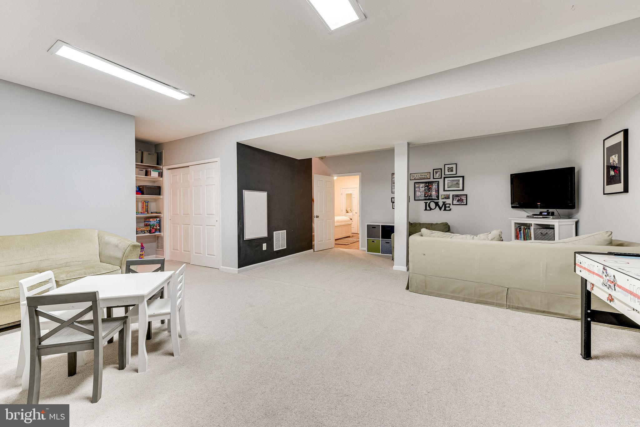 BELMONT COUNTRY CLUB - Residential