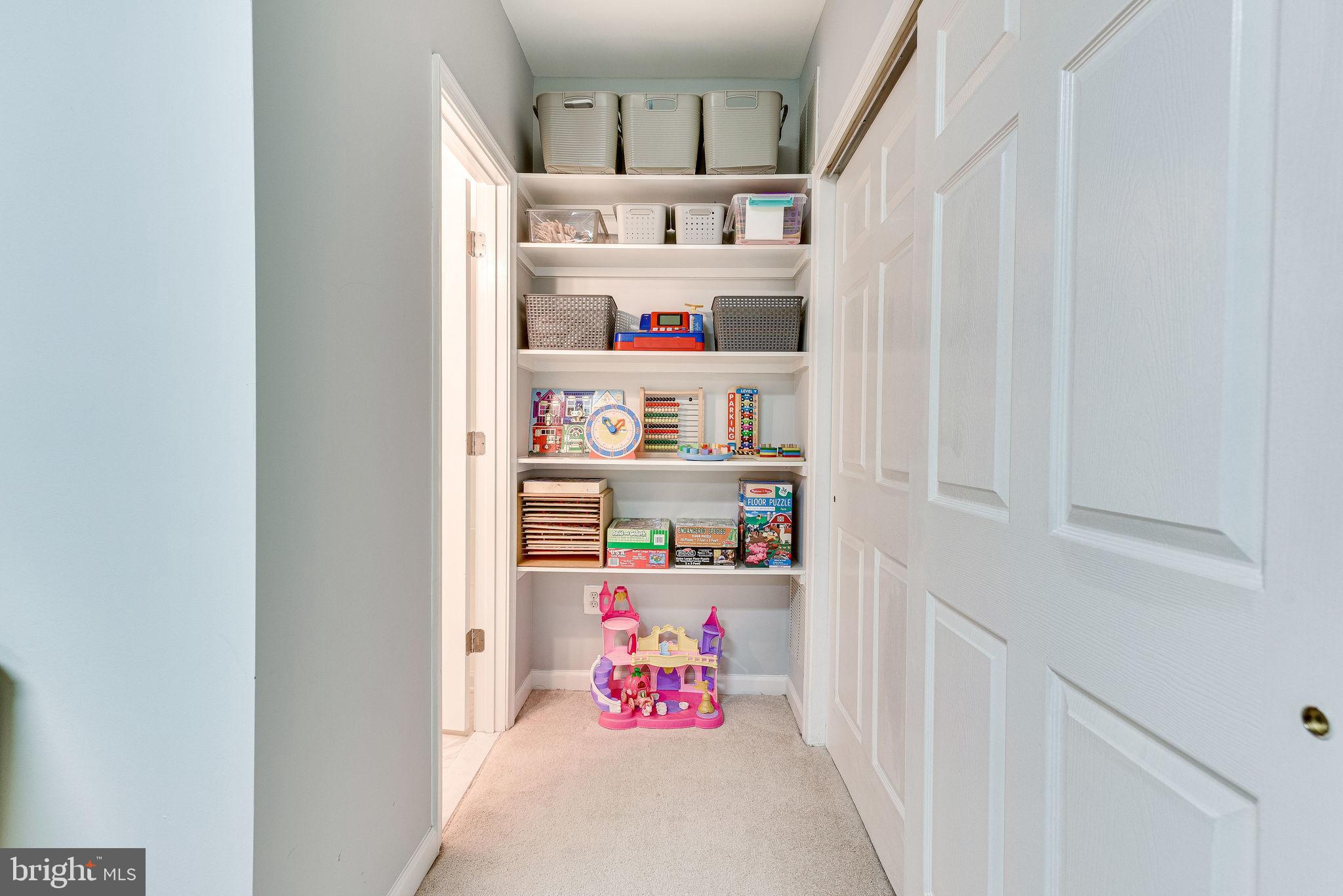 BELMONT COUNTRY CLUB - Residential