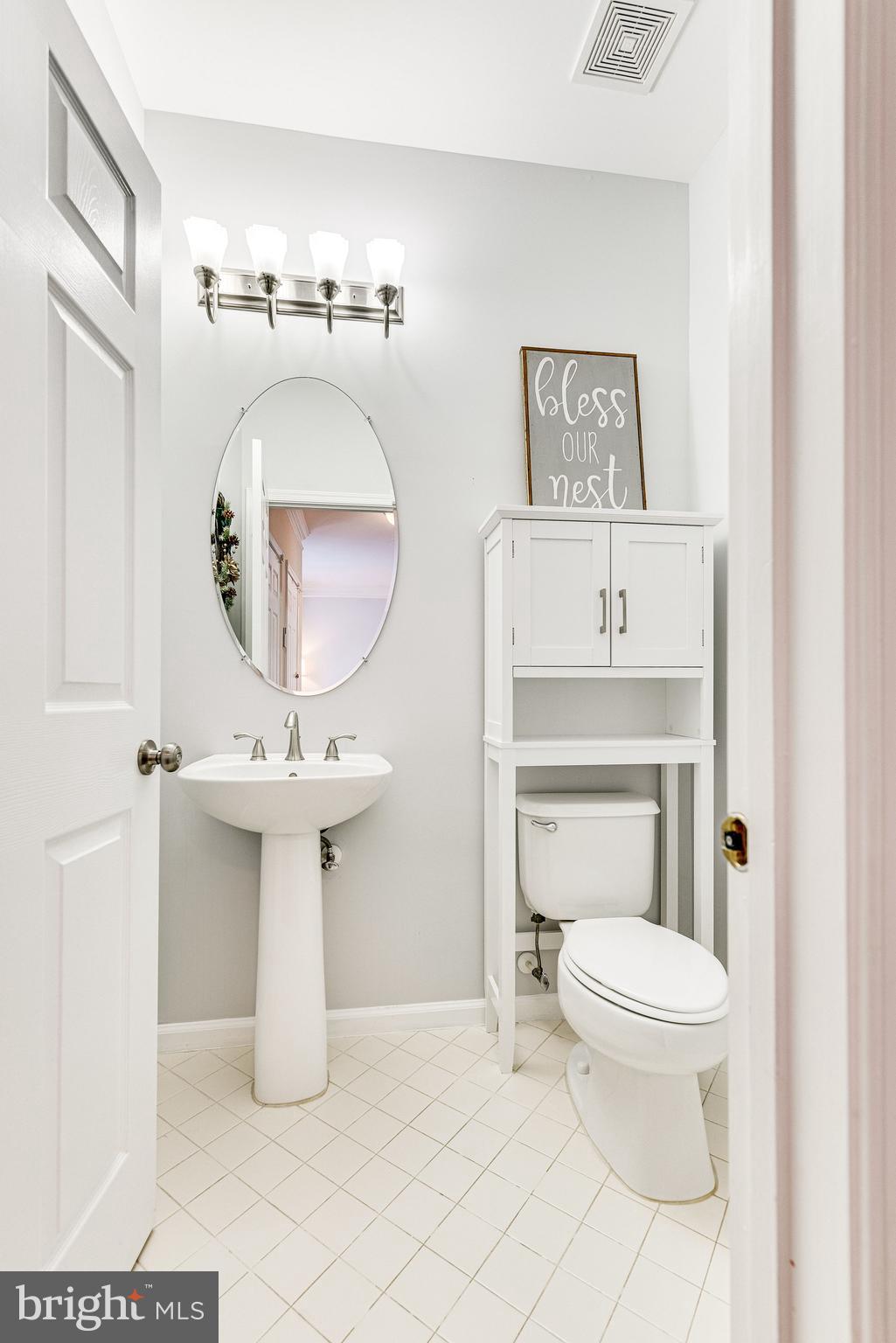 BELMONT COUNTRY CLUB - Residential