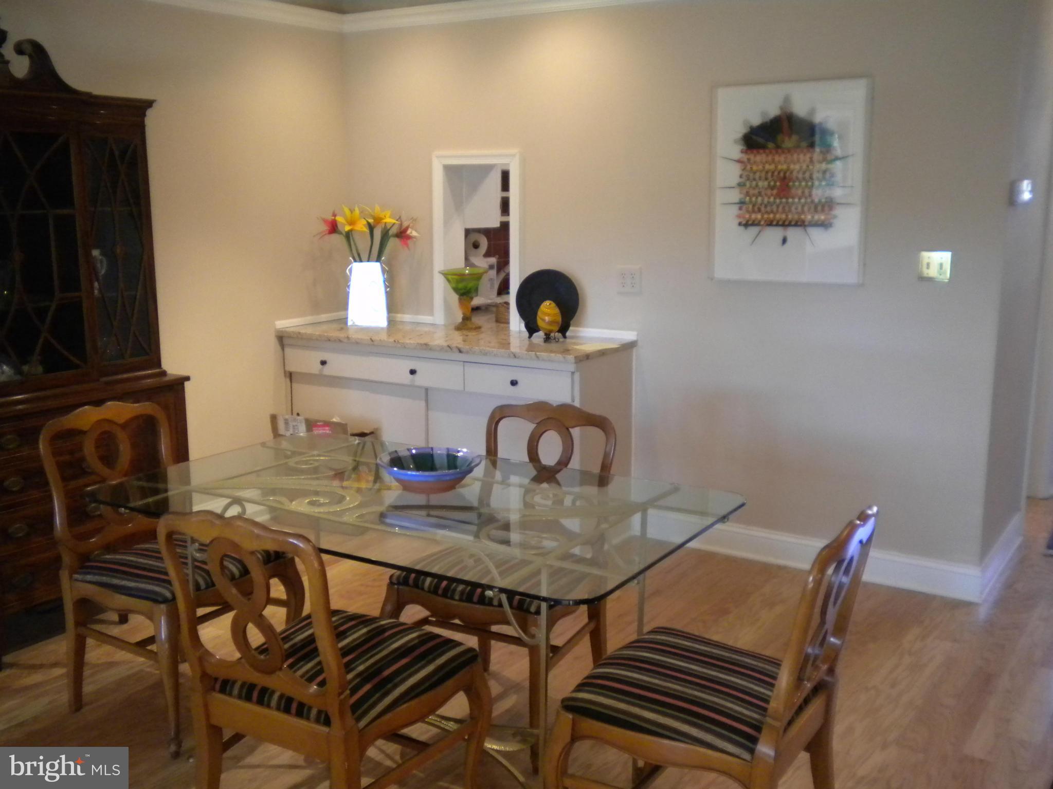 CROSS KEYS - Residential Lease