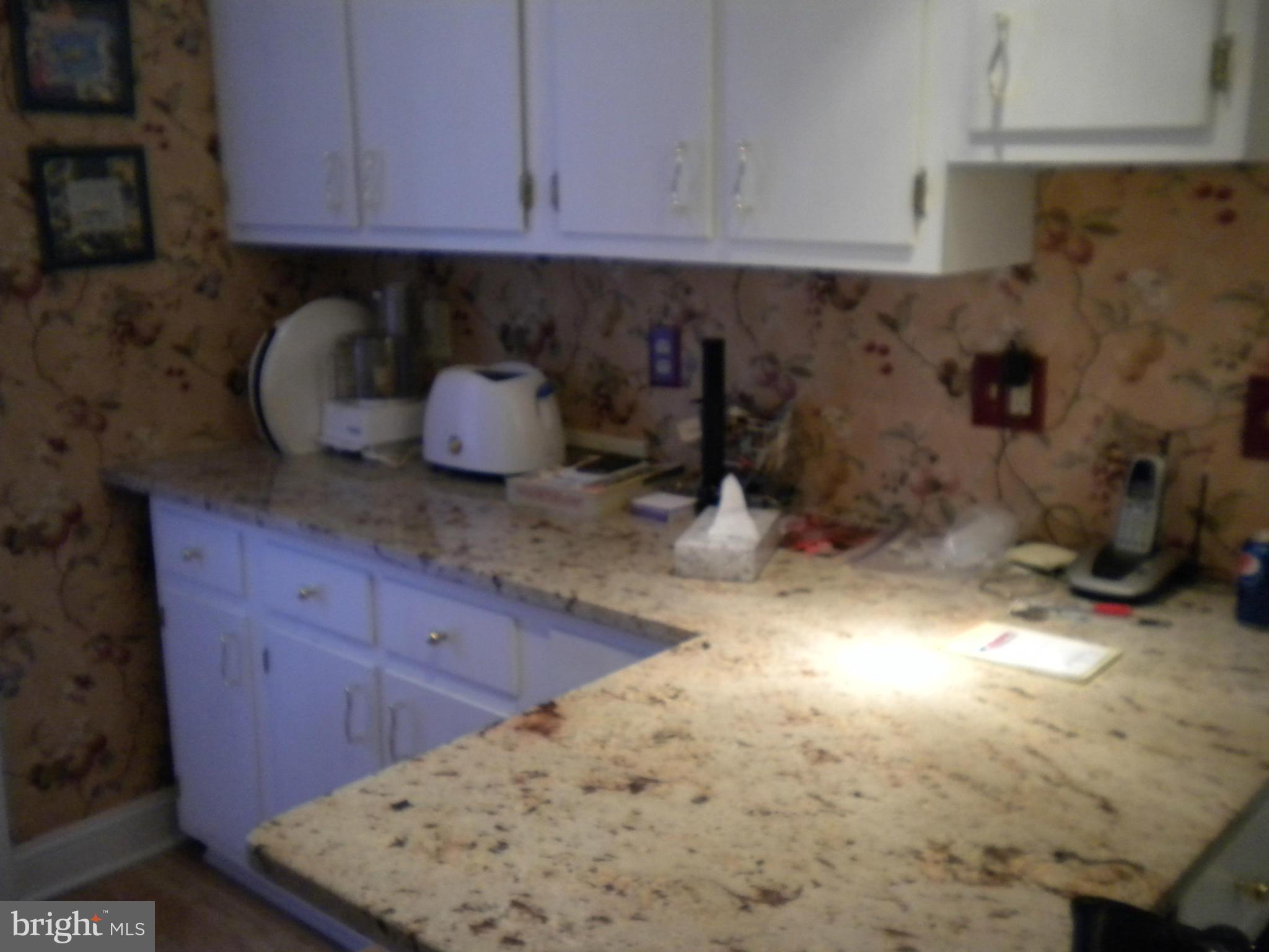 CROSS KEYS - Residential Lease