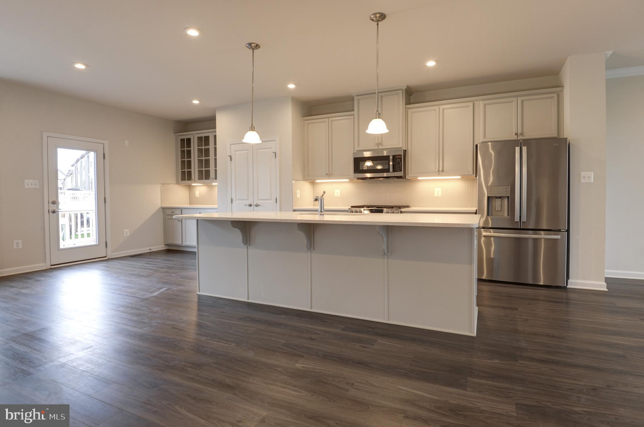 FOSTER'S GLEN - Residential