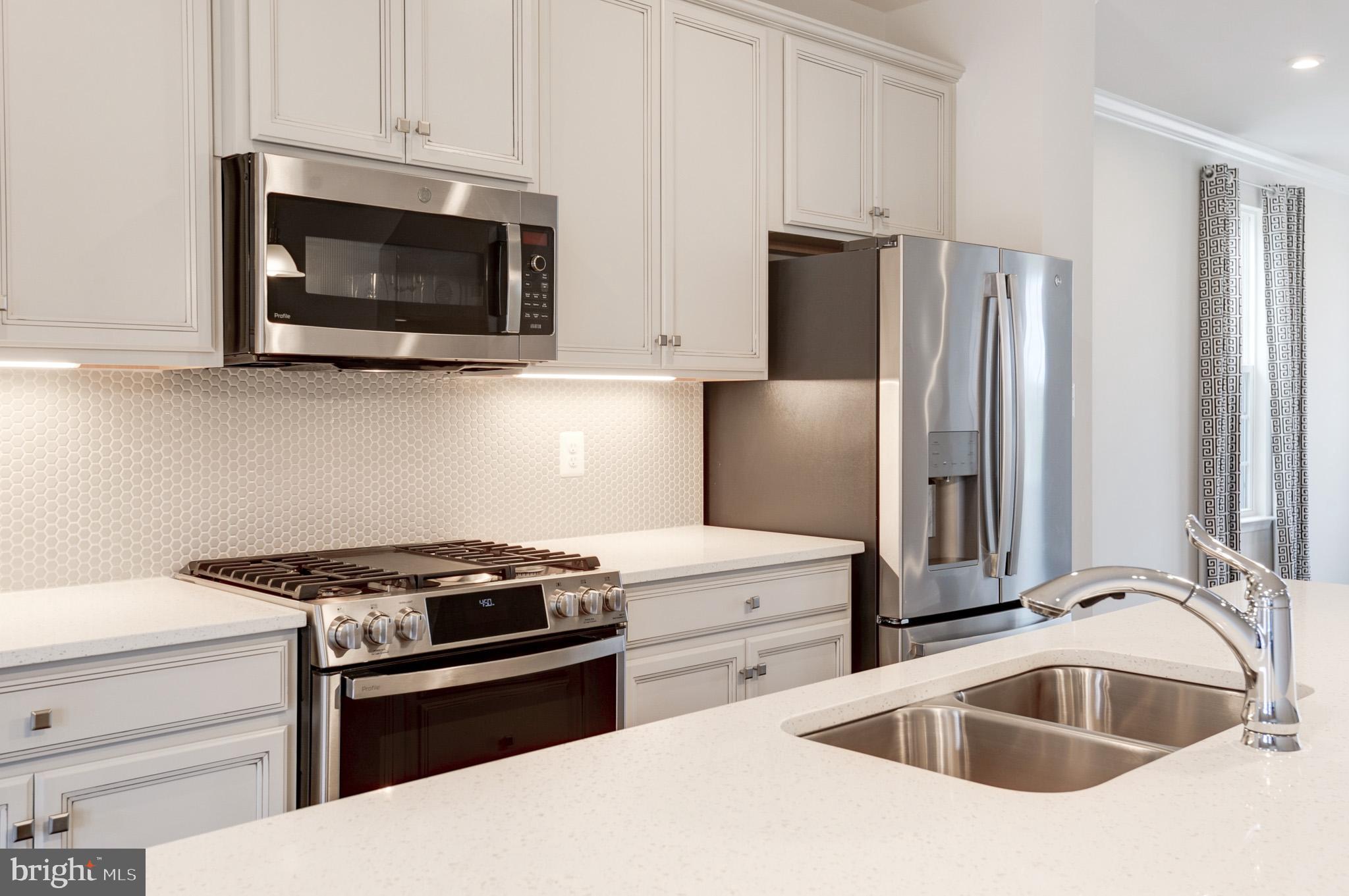 FOSTER'S GLEN - Residential