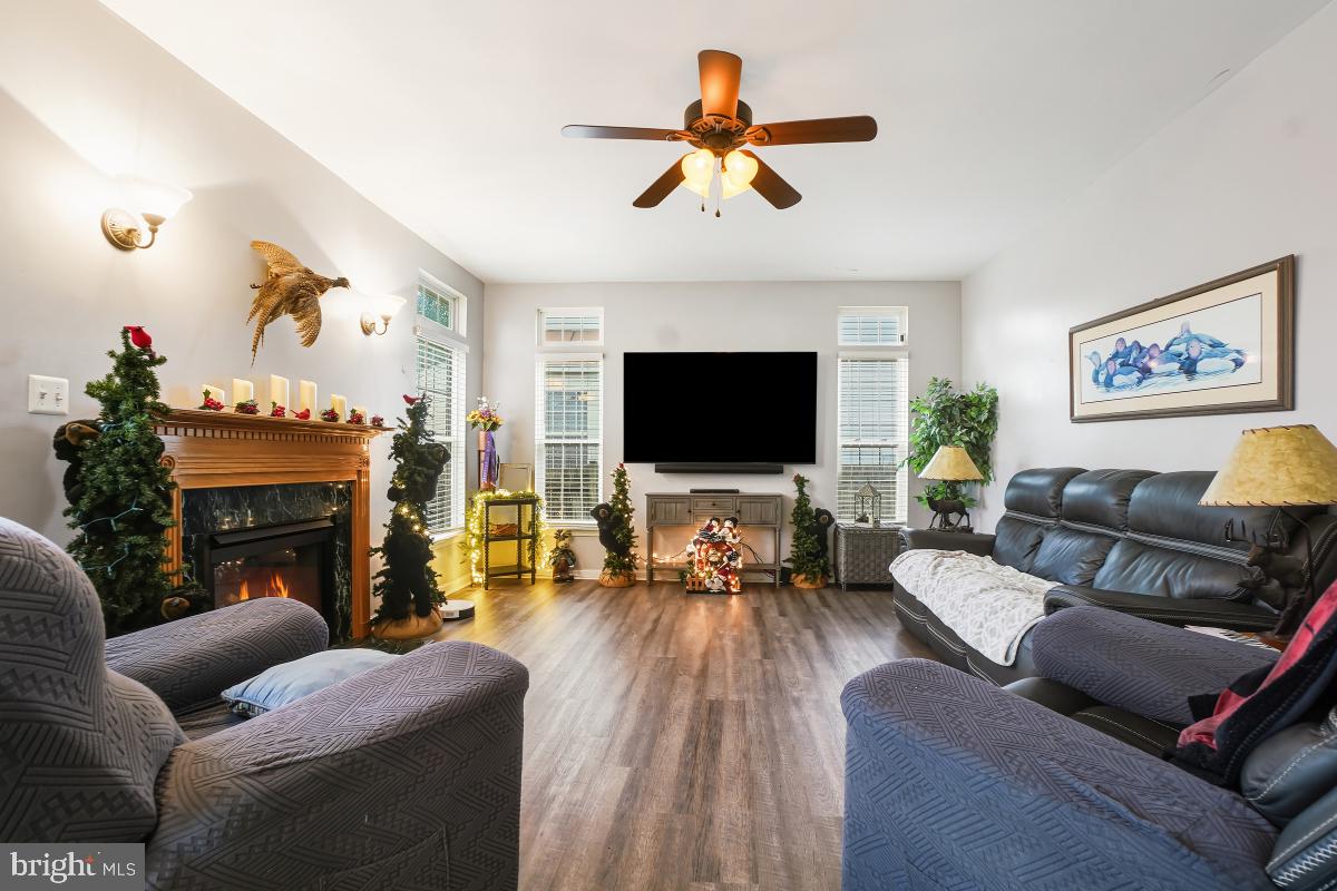 WALNUT RIDGE - Residential