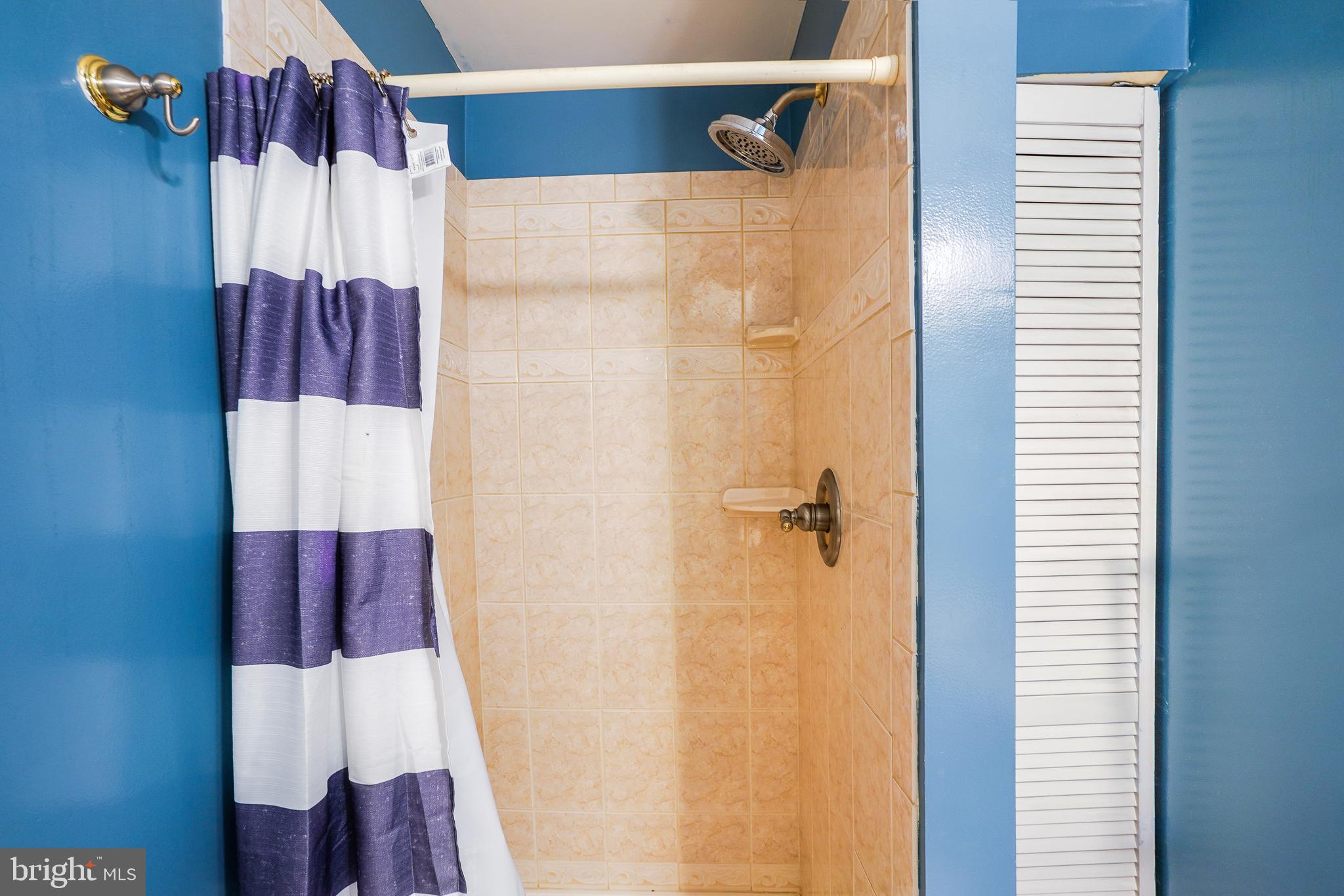 WALNUT RIDGE - Residential