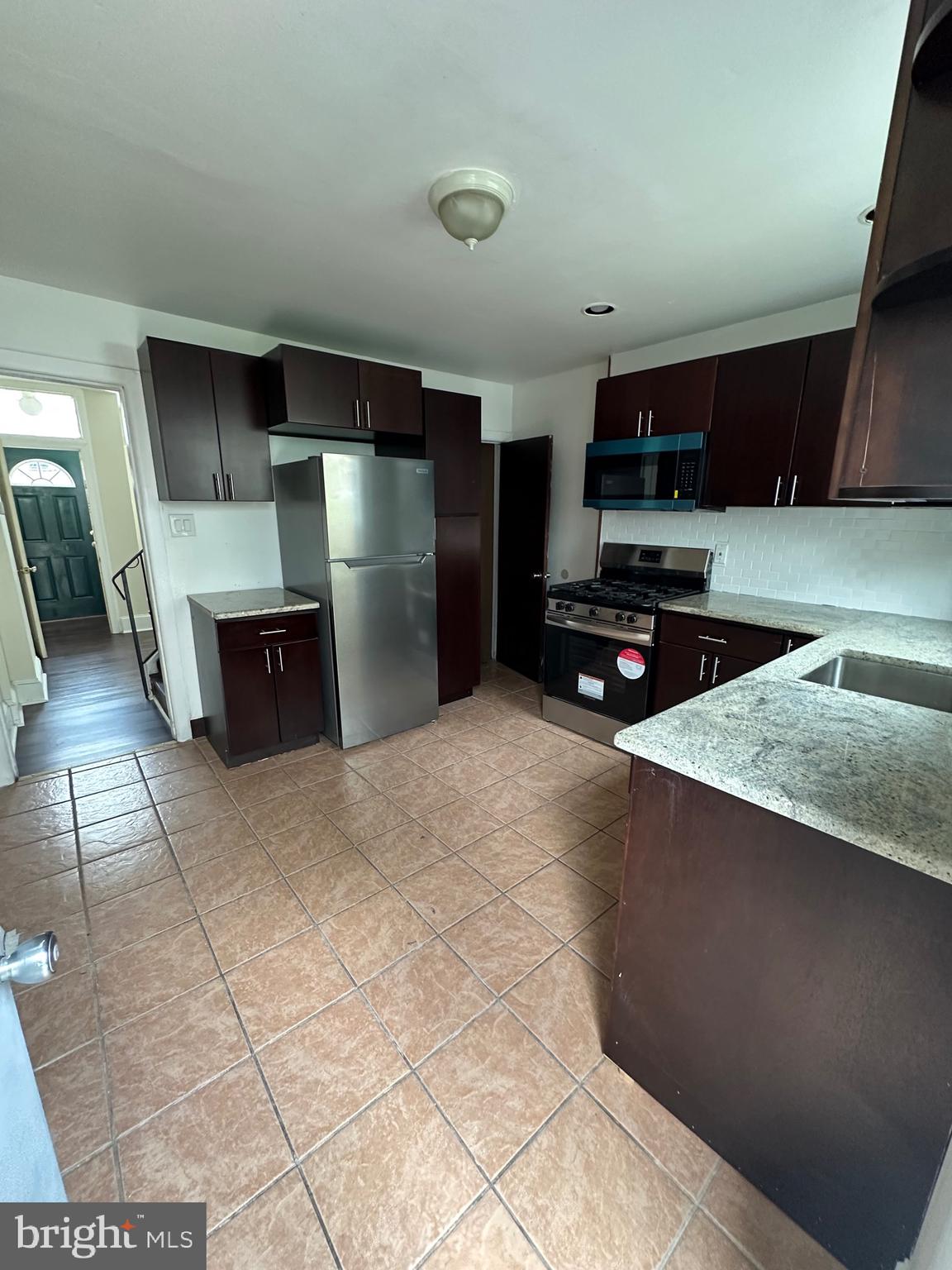 FRANCISVILLE - Residential Lease