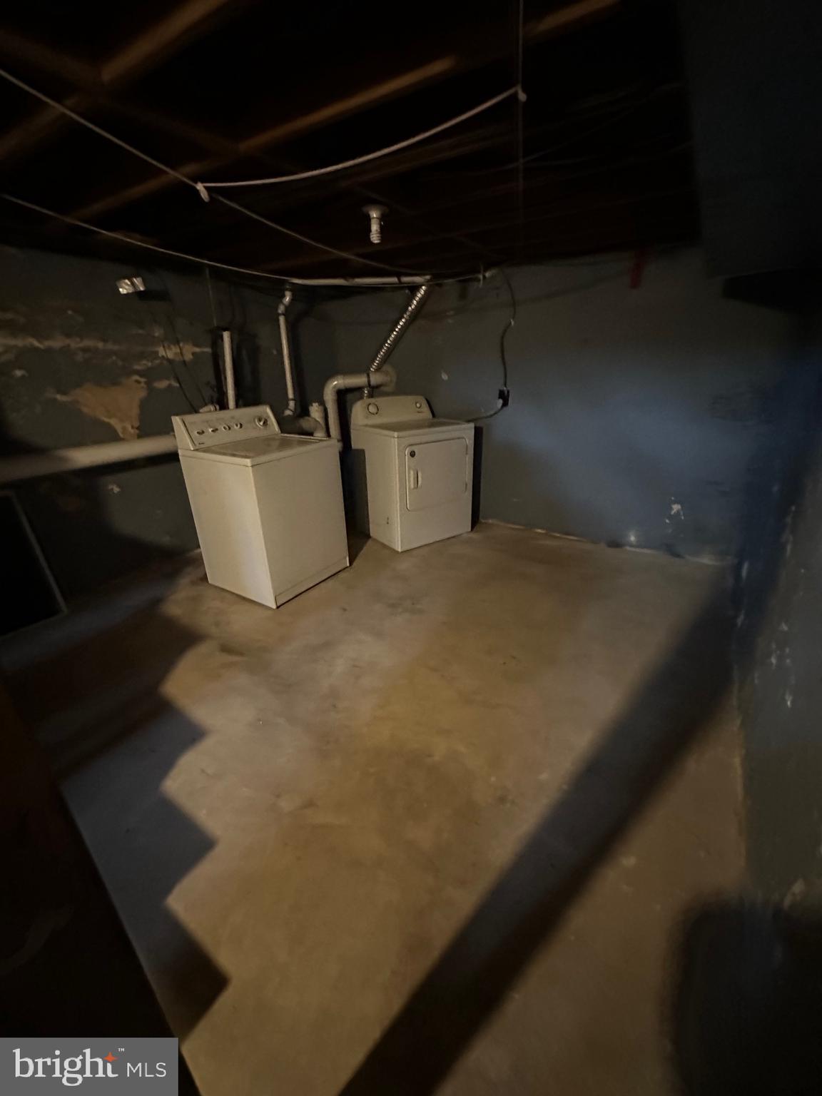 FRANCISVILLE - Residential Lease