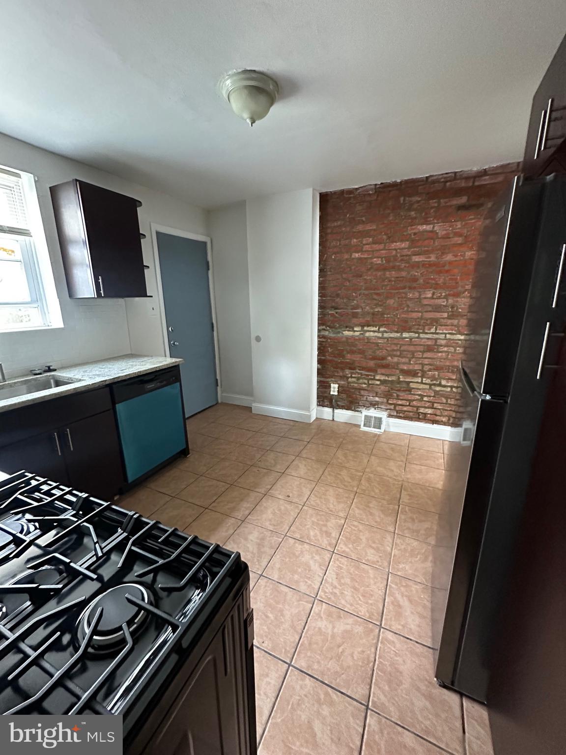 FRANCISVILLE - Residential Lease