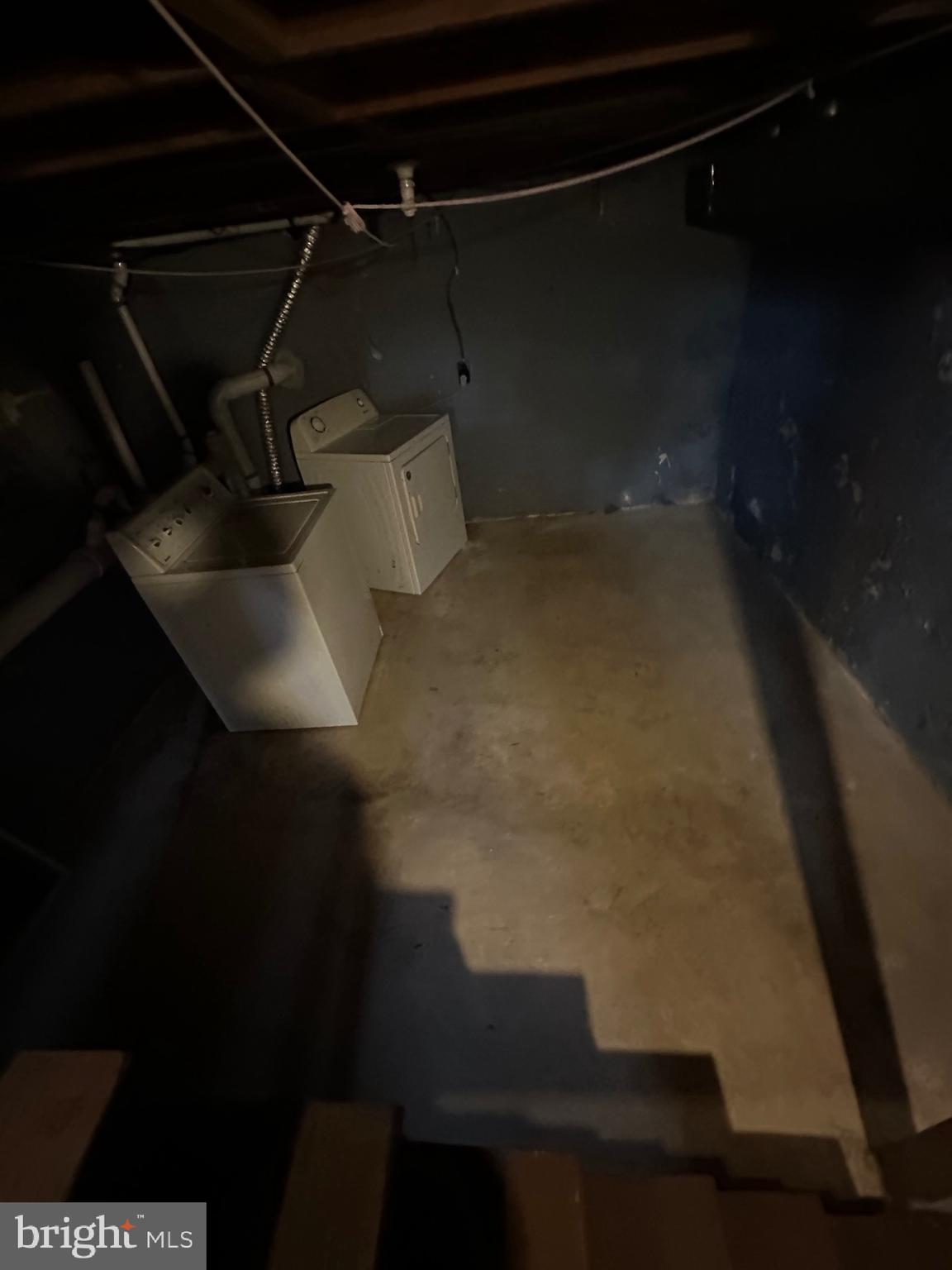 FRANCISVILLE - Residential Lease